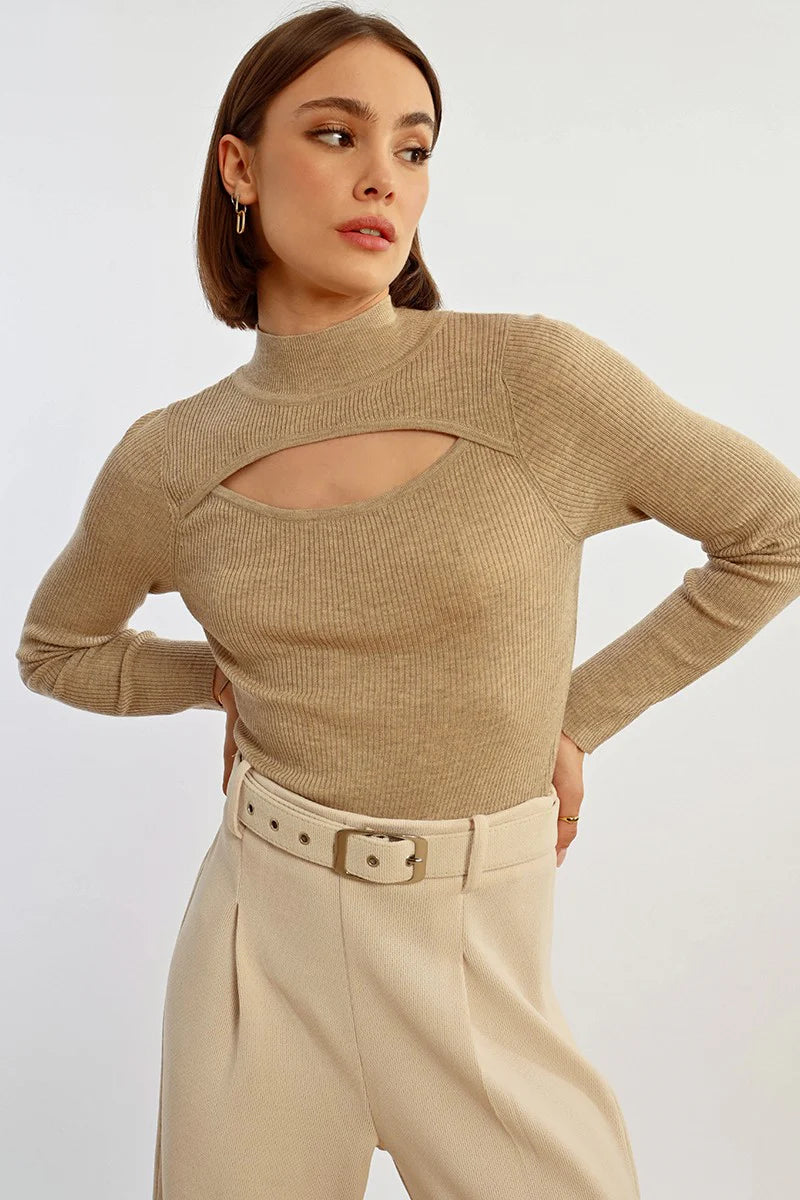 Molly Slit Top