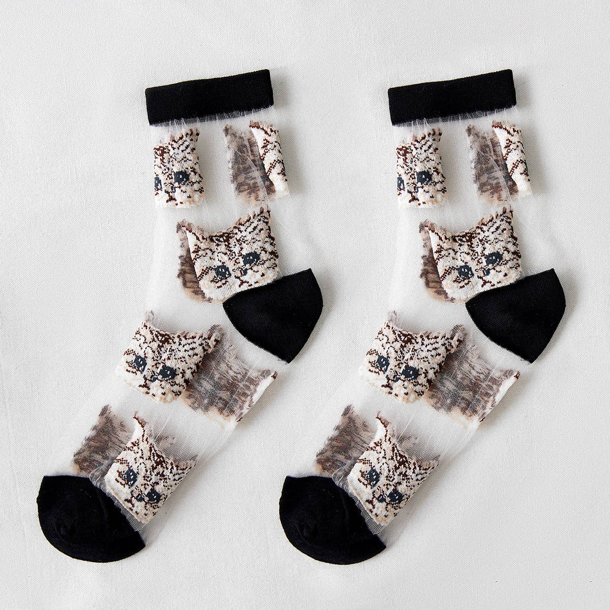 Funkyrel® Atzbranding Limited - Rufia – Sheer Cat Pattern Ankle Socks | Lightweight & Breathable