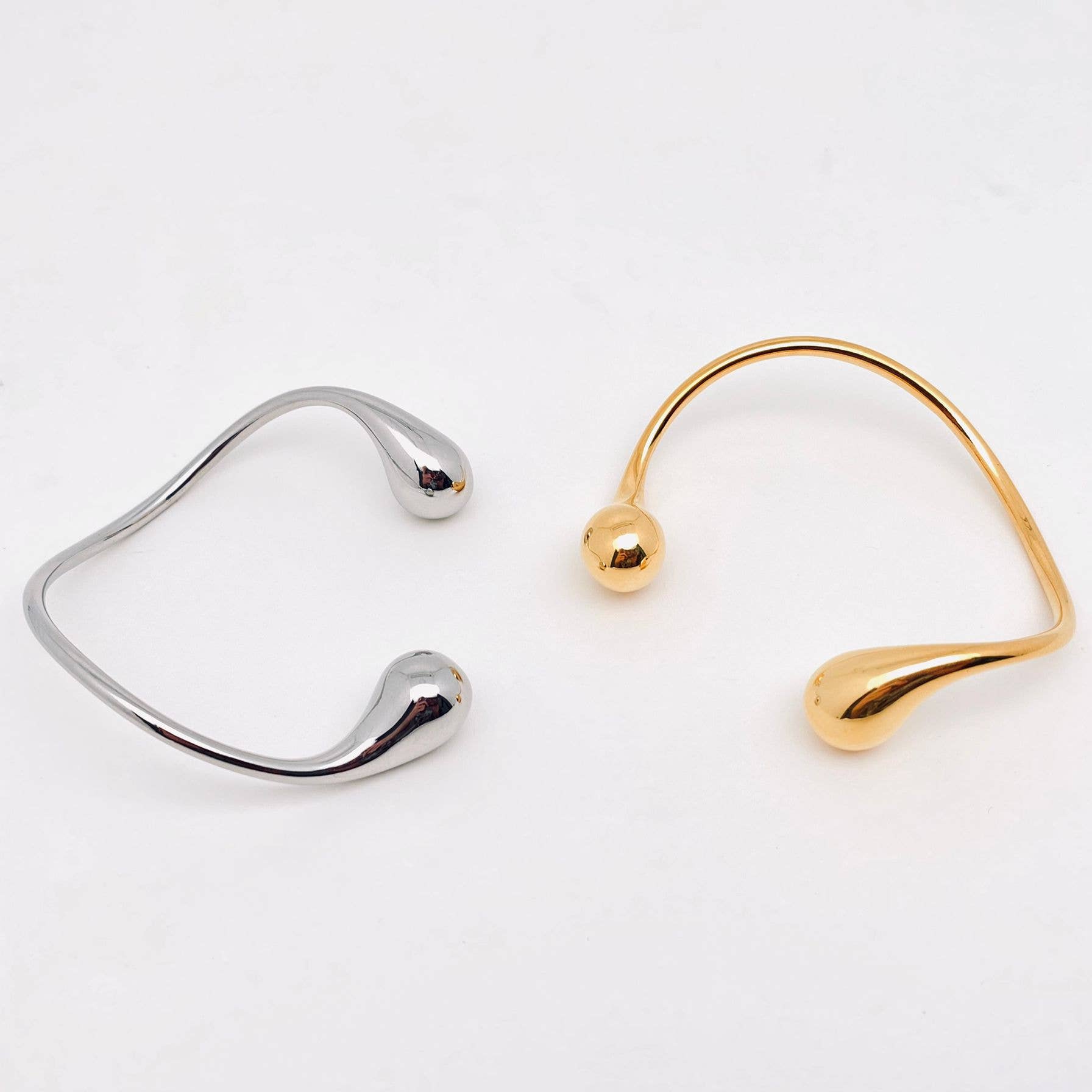Mio Queena - Double Drops 18K Gold Plated Stainless Steel Bangle - FGS