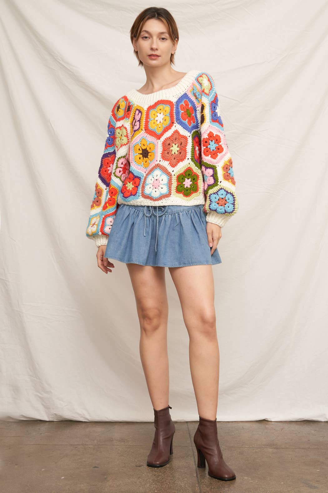 En Crème - Chunky Oversized Granny Squared Crochet Sweater