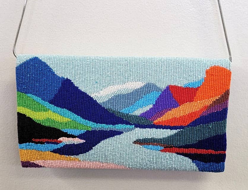 Ricki designs - A BEADED BAG EVEREST CLUTCH