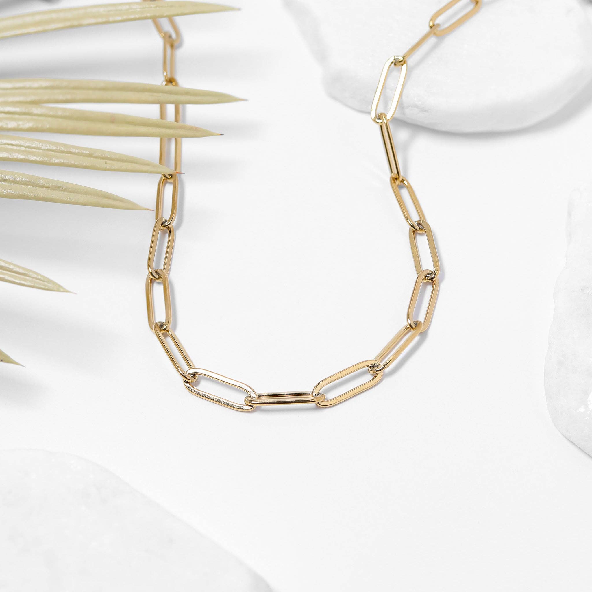 WJW - 18K Gold Paperclip Chain Necklace