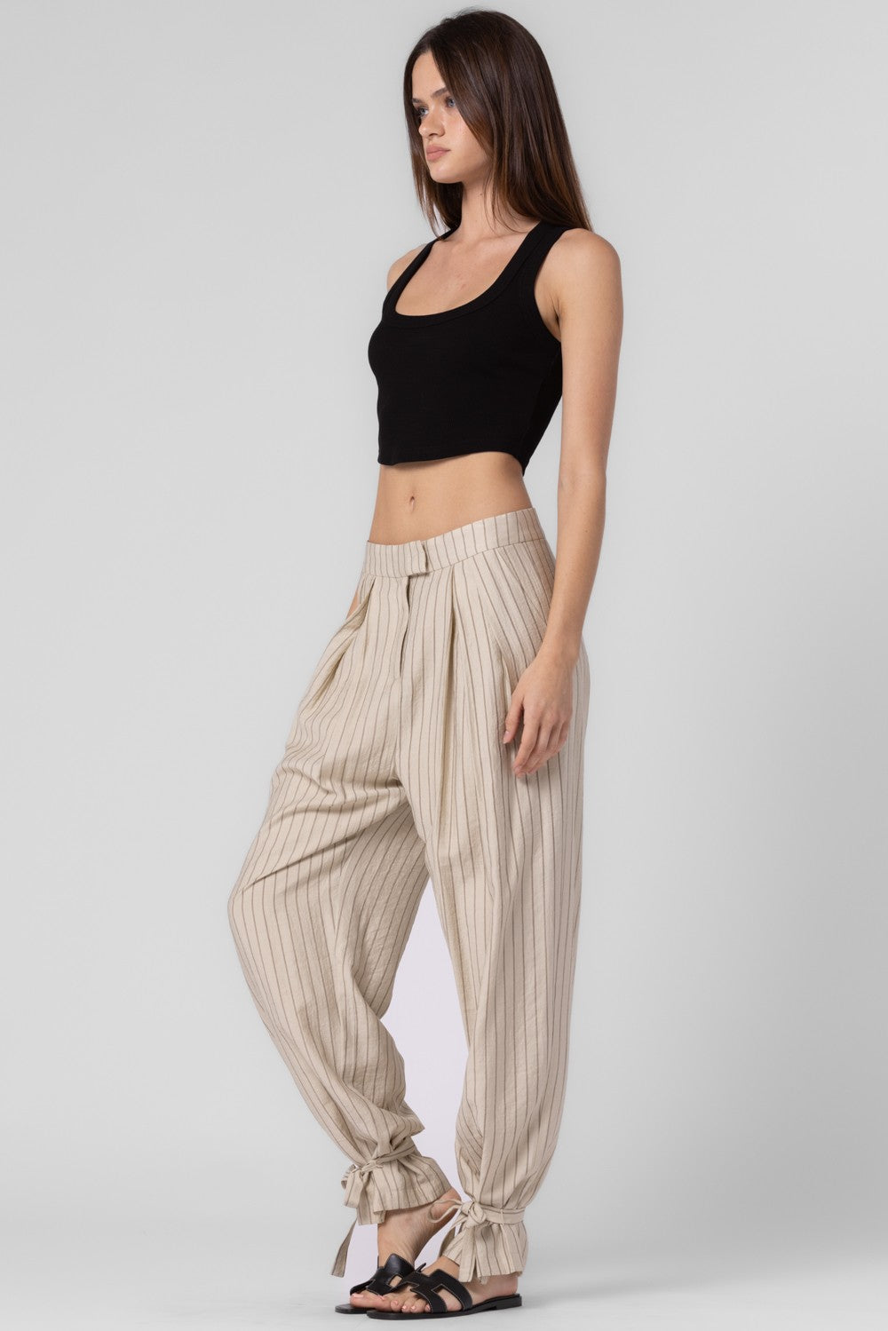 STRIPED ANKLE TIE PANTS