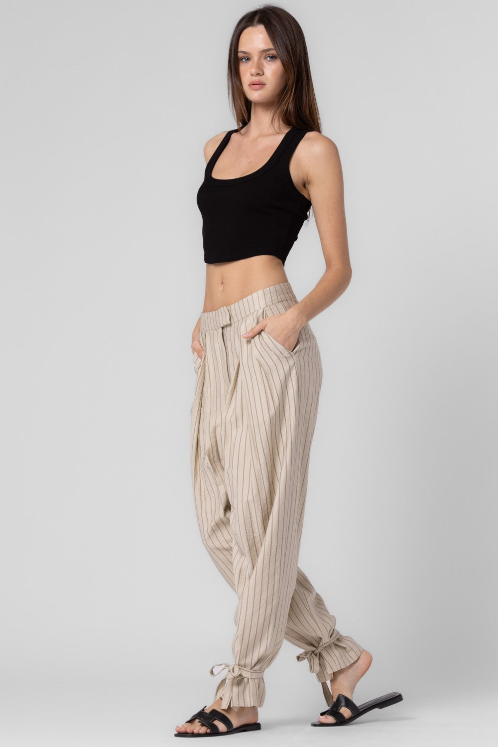 STRIPED ANKLE TIE PANTS