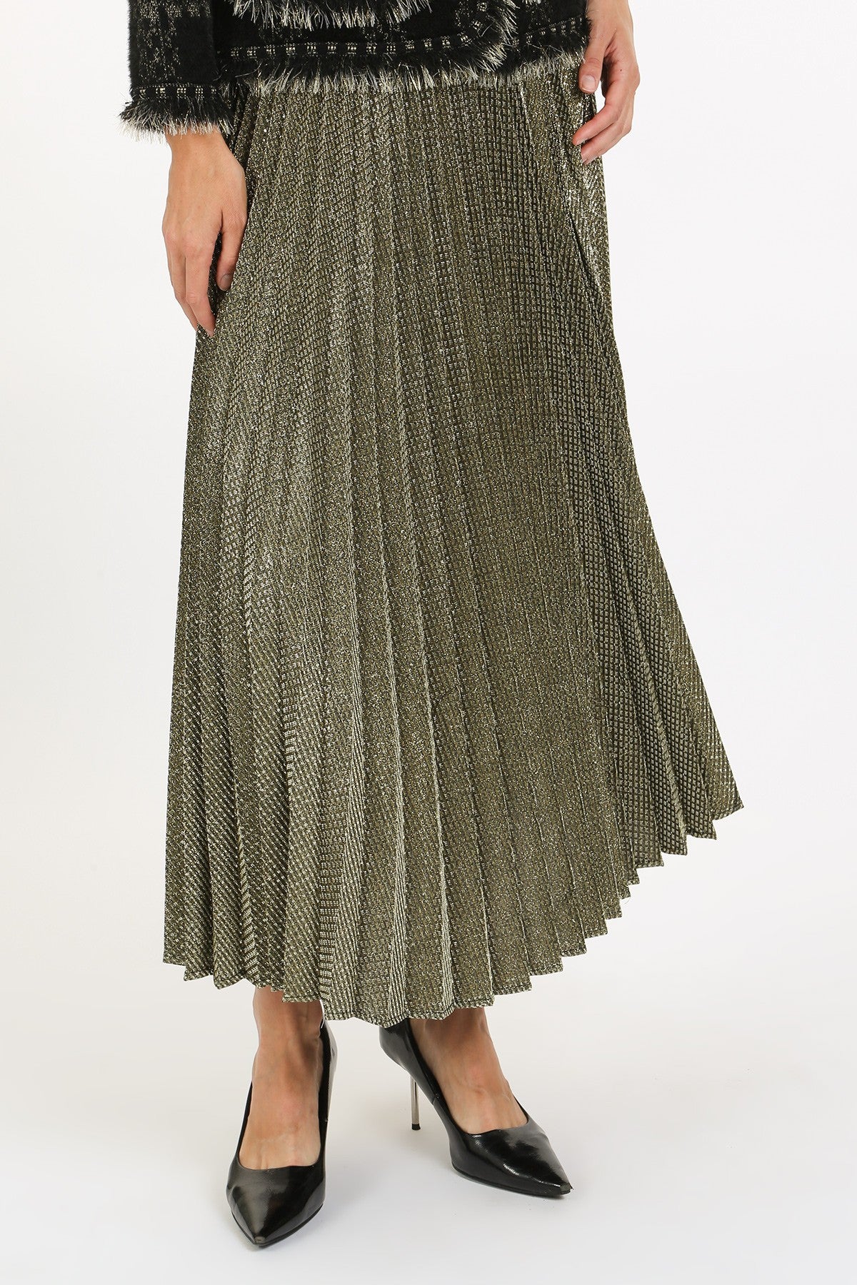 METALLIC COATED PLEAT HIGH WAISTED MAXI SKIRT