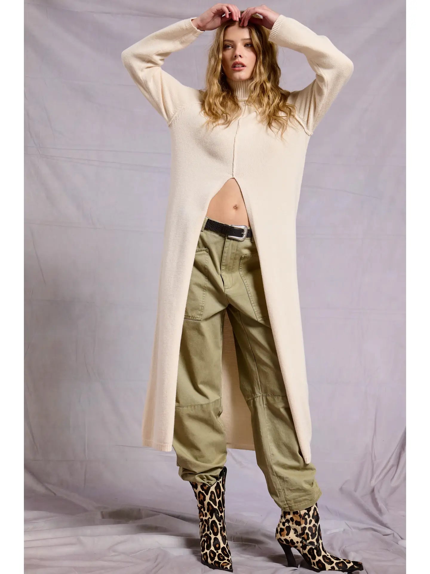 DETAIL TURTLENECK TUNIC SWEATER DRESS WITH SLIT