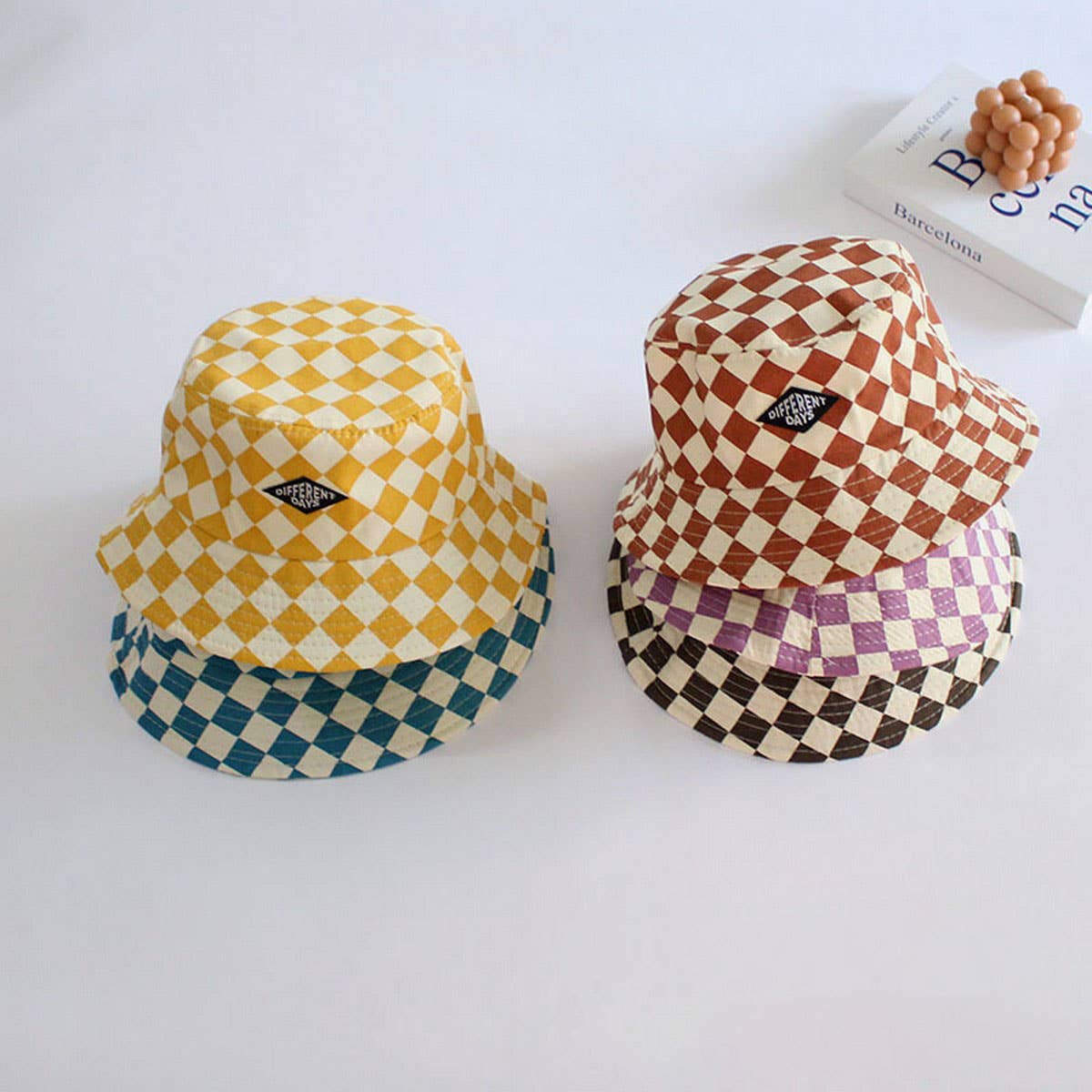 STYLISH CHILDREN'S TRAVEL CHECKERBOARD BUCKET HAT