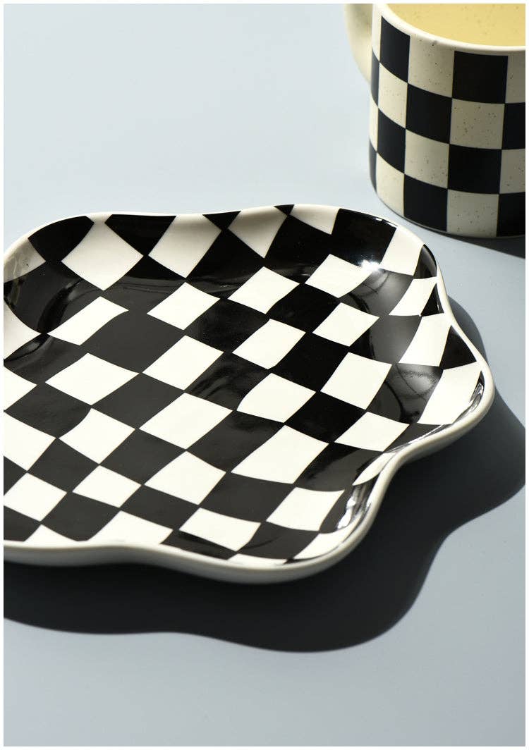 Filtrum Home - Checkerd Ceramic Plate