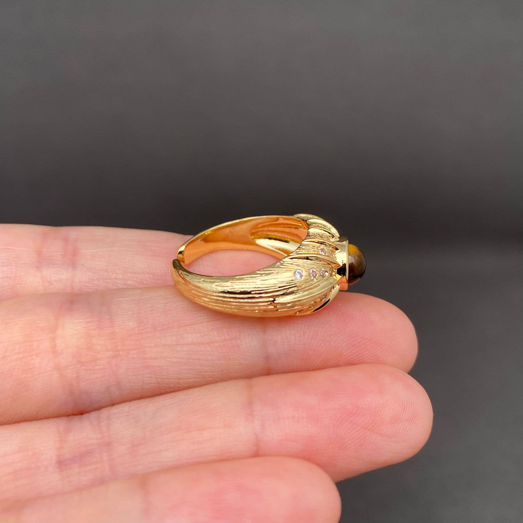Mio Queena - Tiger's Eye Stone & Rhinestone Inlaid 18K Gold Plated Ring