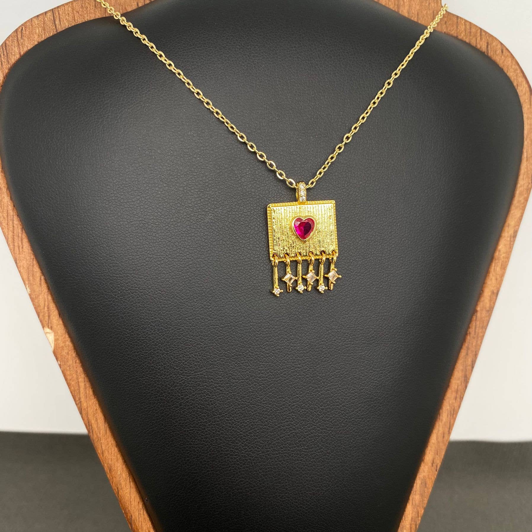 Mio Queena - Rhinestone Inlaid Heart & Eye Charm Necklace