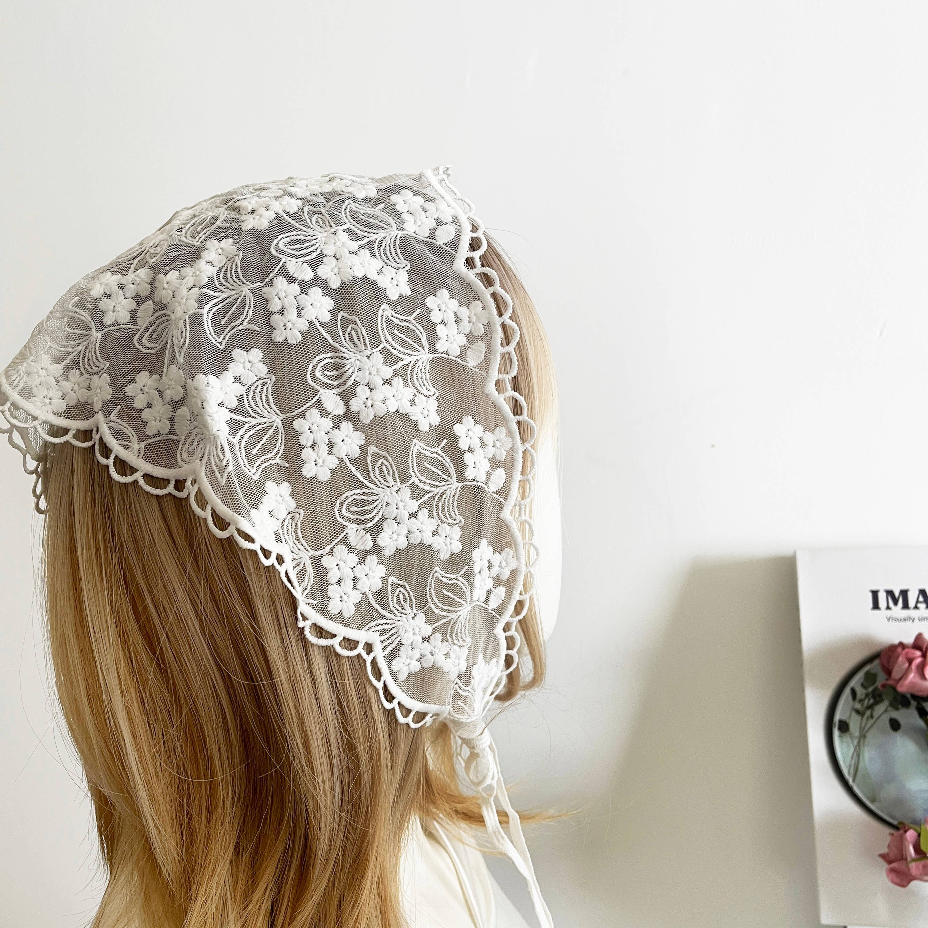 SoapElenGlen - Retro Lace Plum Blossom Head Scarf,Floral Triangular Scarf
