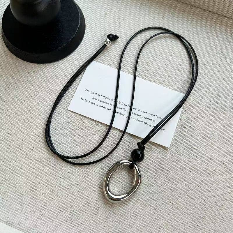Dipped Shop - Casual Irregular Circle Pendant Statement Necklace 6W6JNC409L