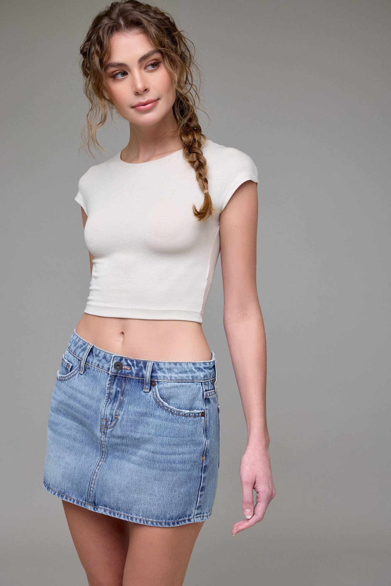 Hidden Jeans - Peyton Medium Light Classic Micro Mini Skirt