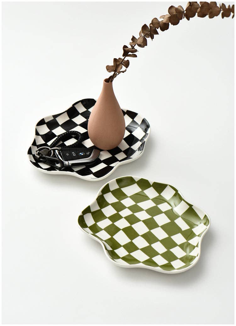 Filtrum Home - Checkerd Ceramic Plate