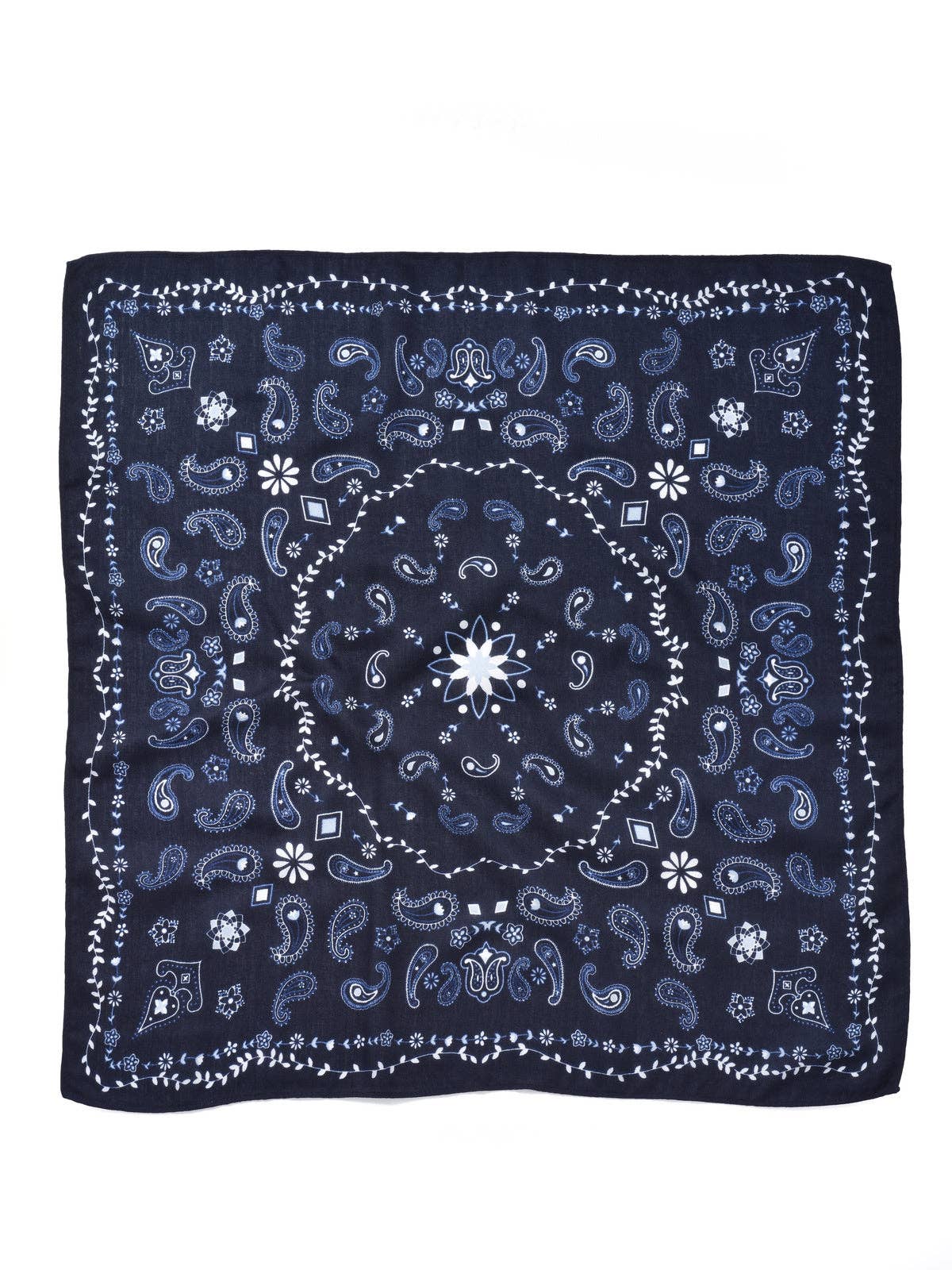 Funkyrel® Atzbranding Limited - Scarvii - Square Scarf with Paisley Print – Fresh & Vintage