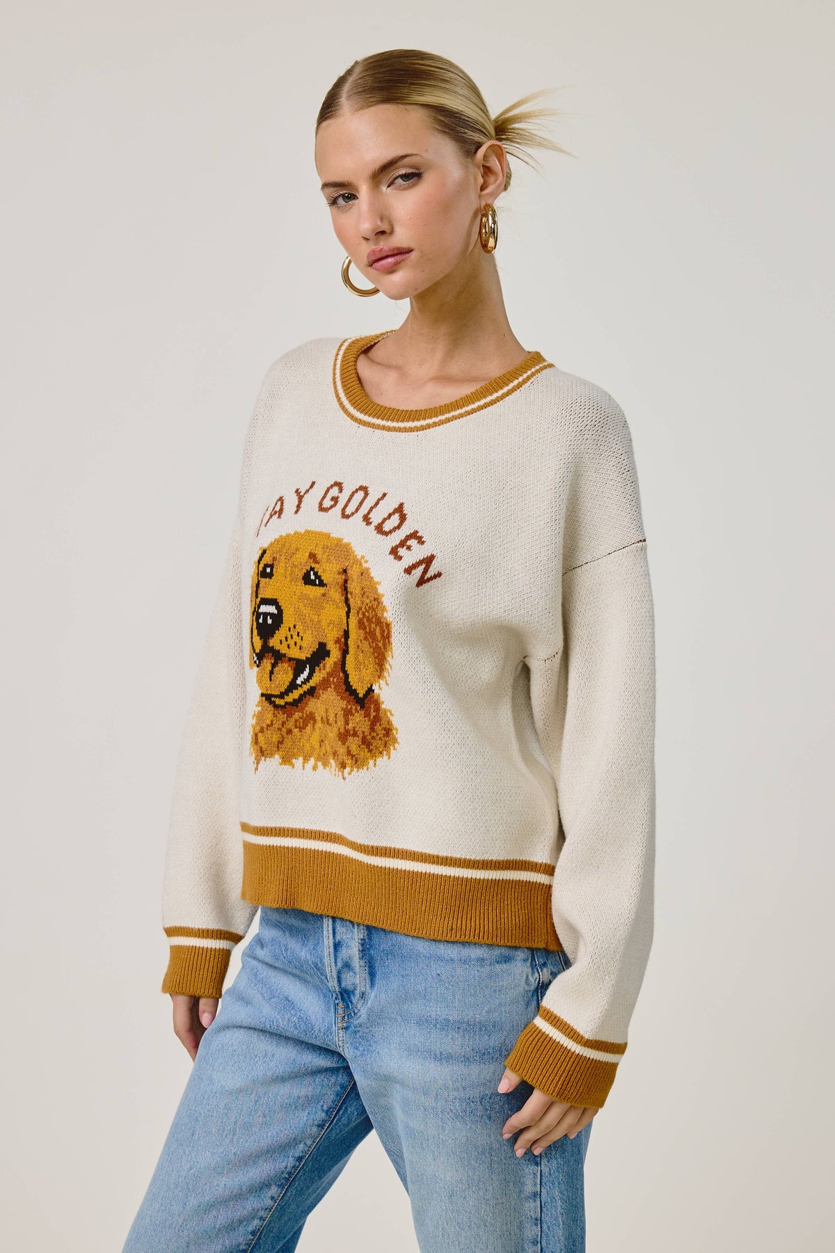 Stay Golden Dog Motif Sweater