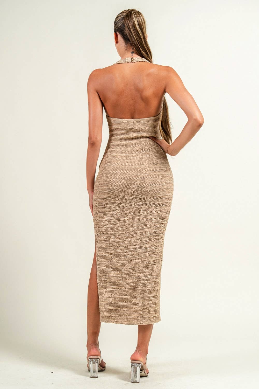 PATTERN KNIT W/ TRIM HALTER MIDI