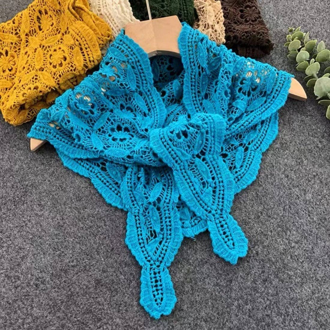 Funkyrel® Atzbranding Limited - Scarvii - Lace Hollow-Out Shoulder Triangle Scarf
