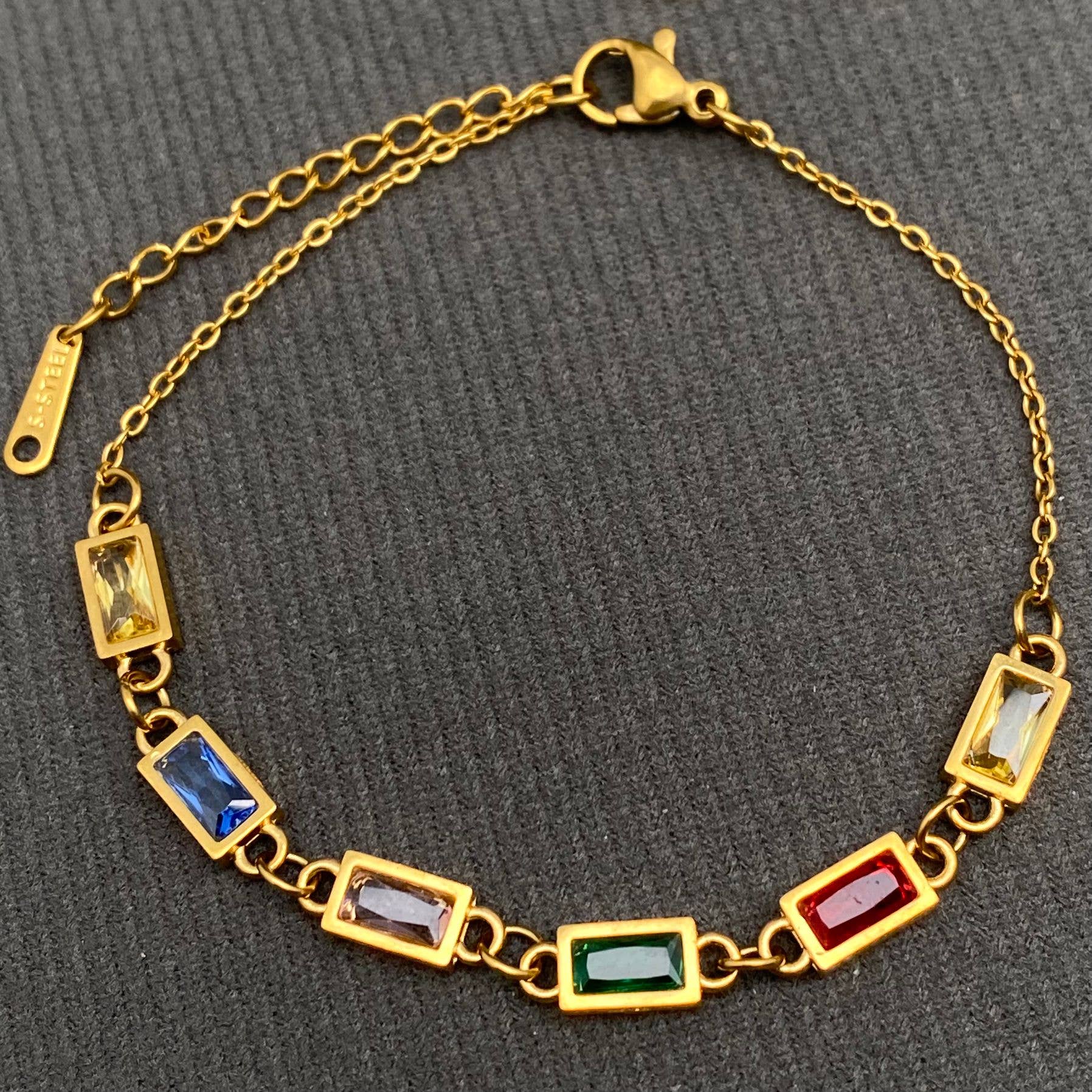Mio Queena - Geometric colored zircon 18K Golden S.Steel Bracelet - FGS