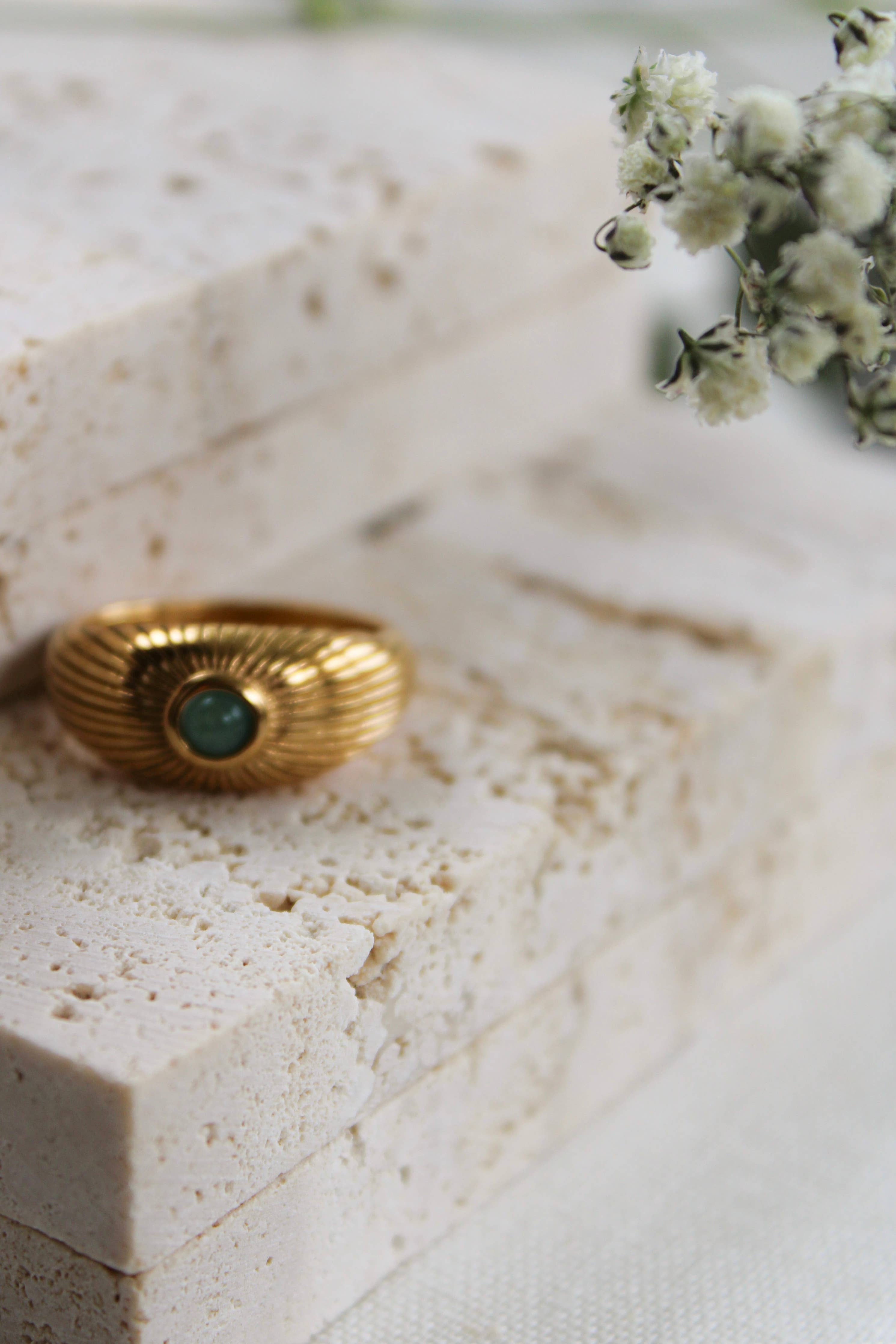 24th & Gold - Thick Ribbed Jade Ring