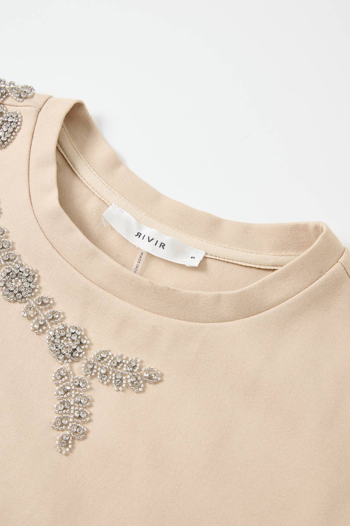 RIVIR - Short Sleeve T-shirt with Beaded Applique