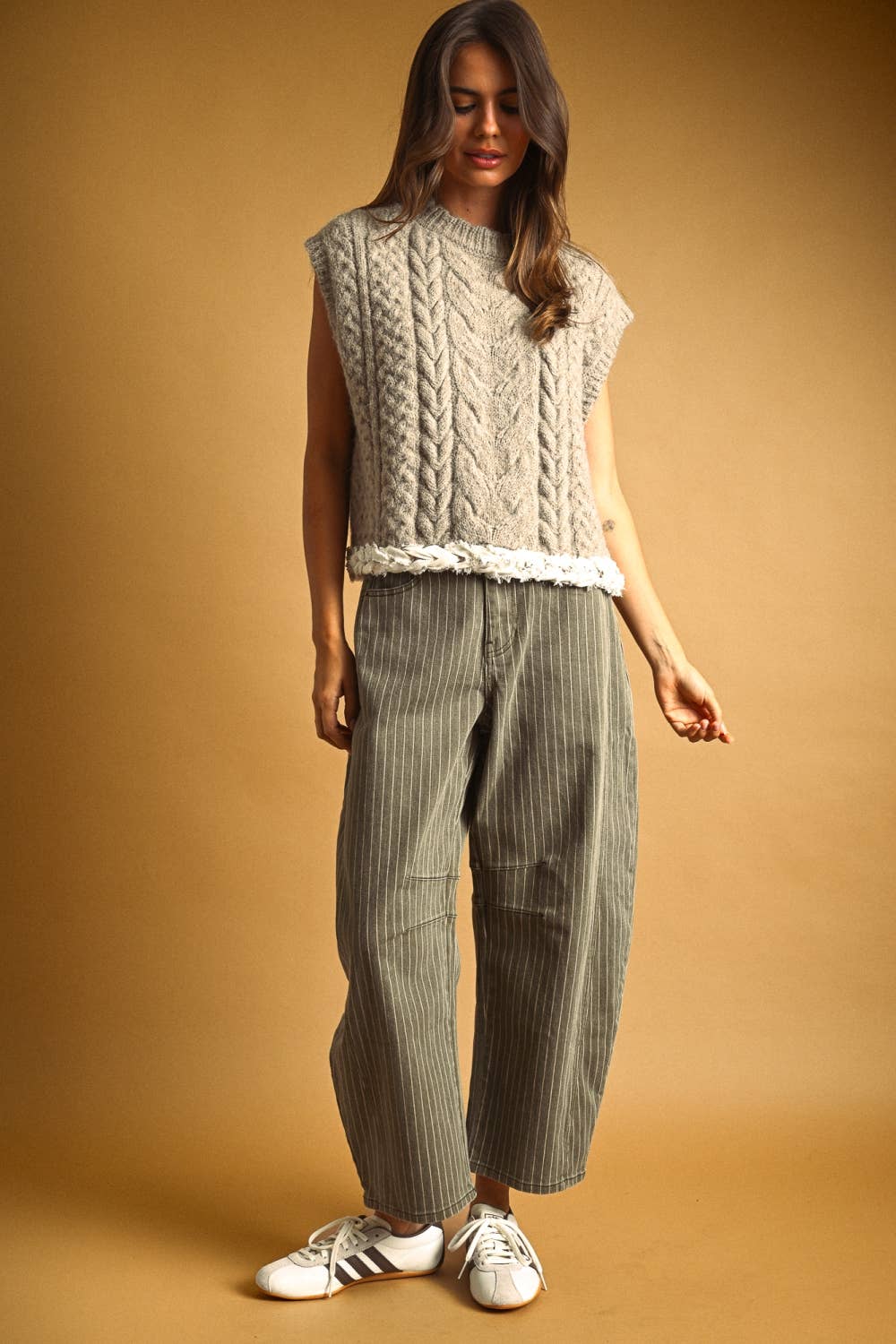 MIOU MUSE -  PINSTRIPED PATTERN BARREL PANTS