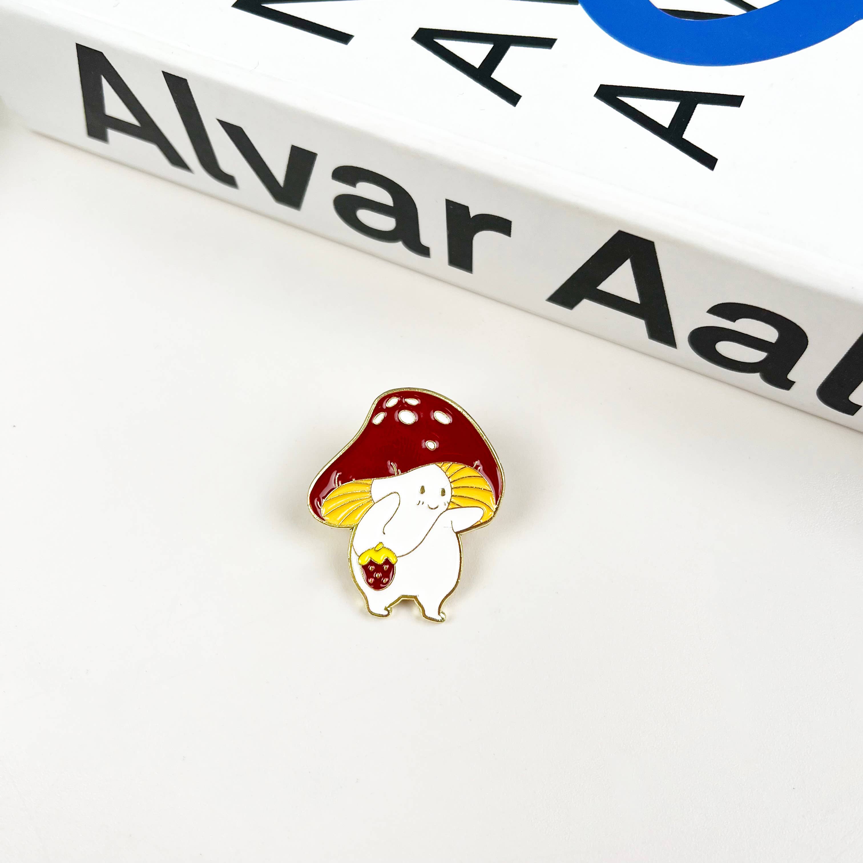 SoapElenGlen - Naughty mushroom brooch badge