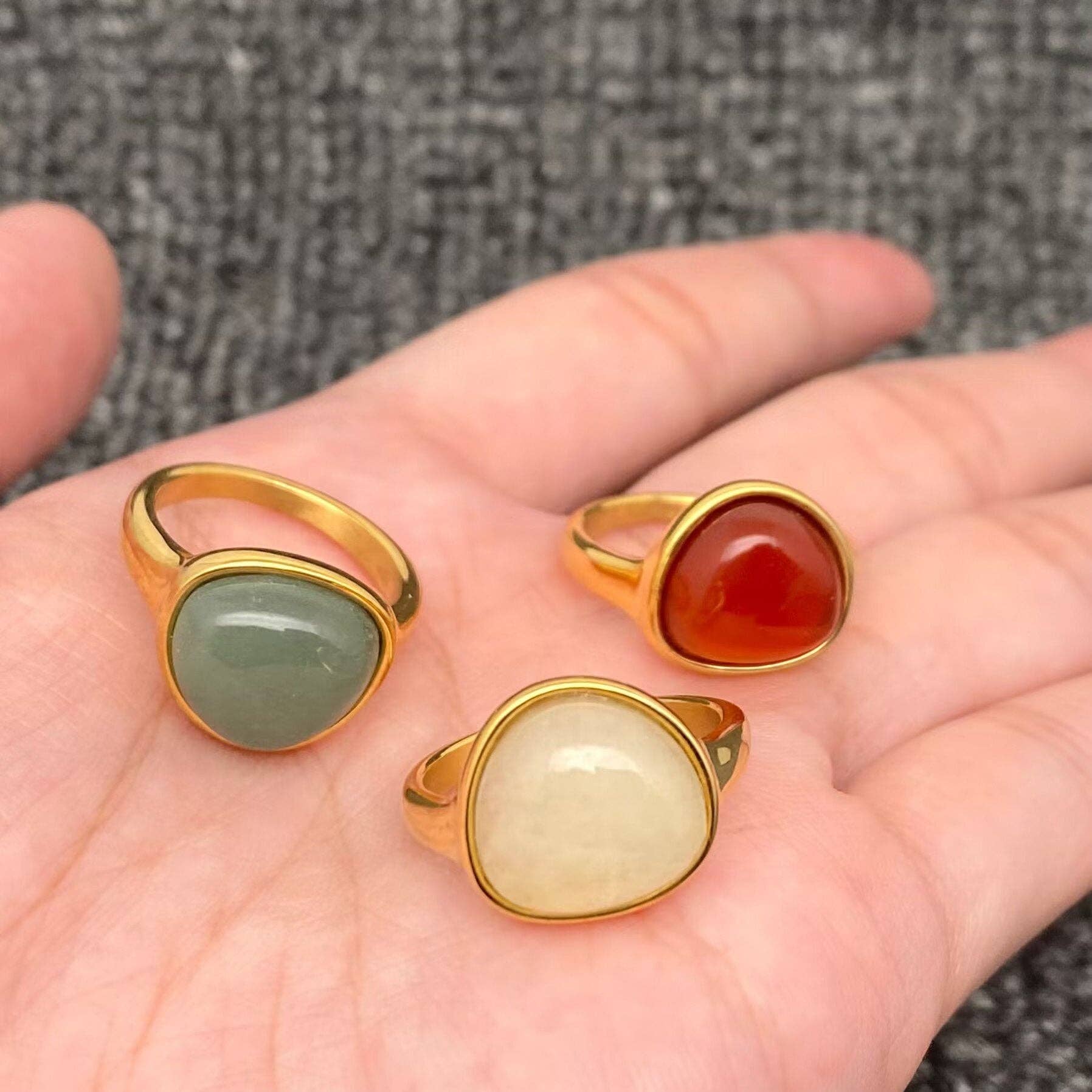 Mio Queena - Inlaid Stone 18K Gold Plated Stainless Steel Ring - FGS/CS