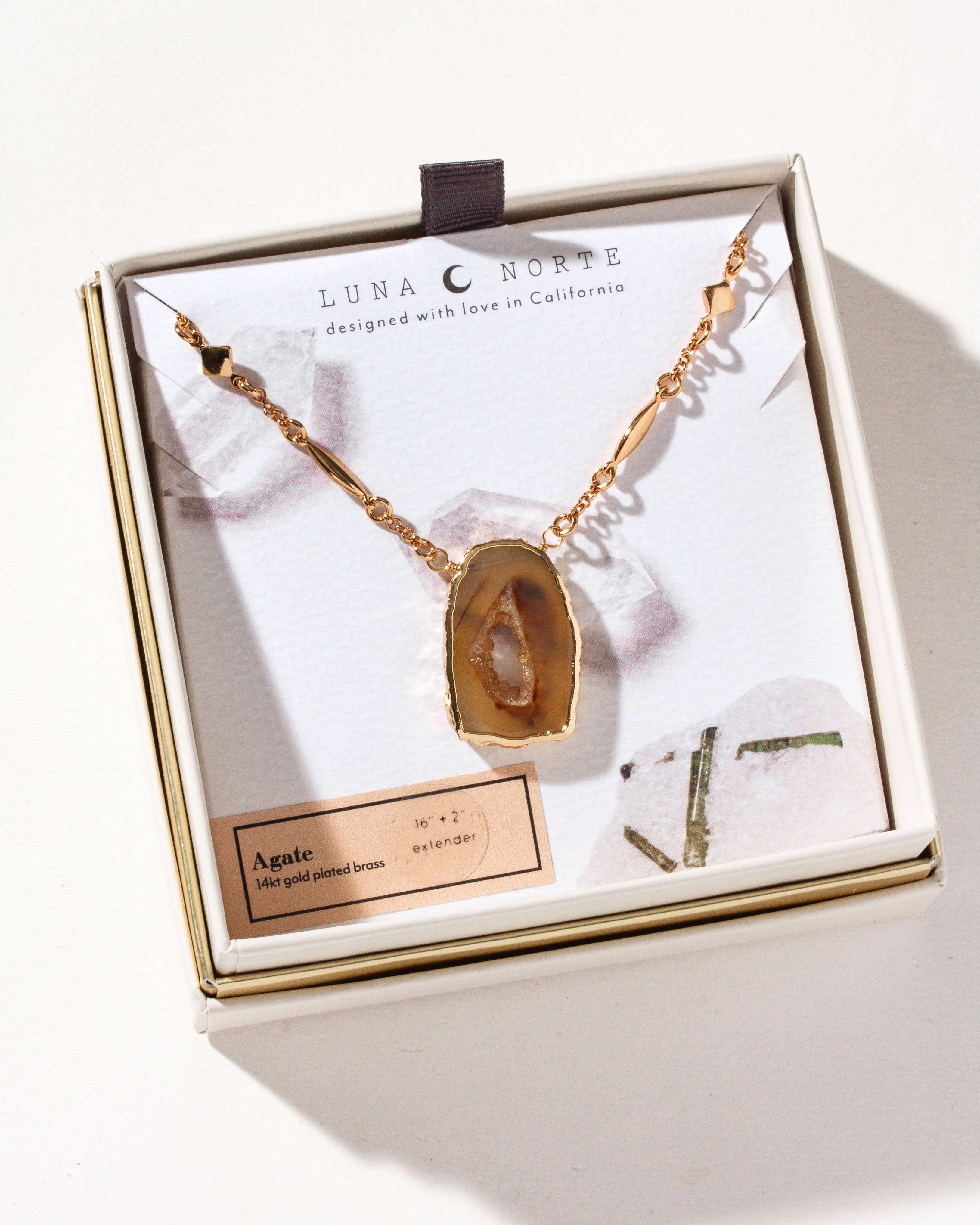 Luna Norte - Star, Stone, & Soul Gemstone Necklace - Natural Agate Geode