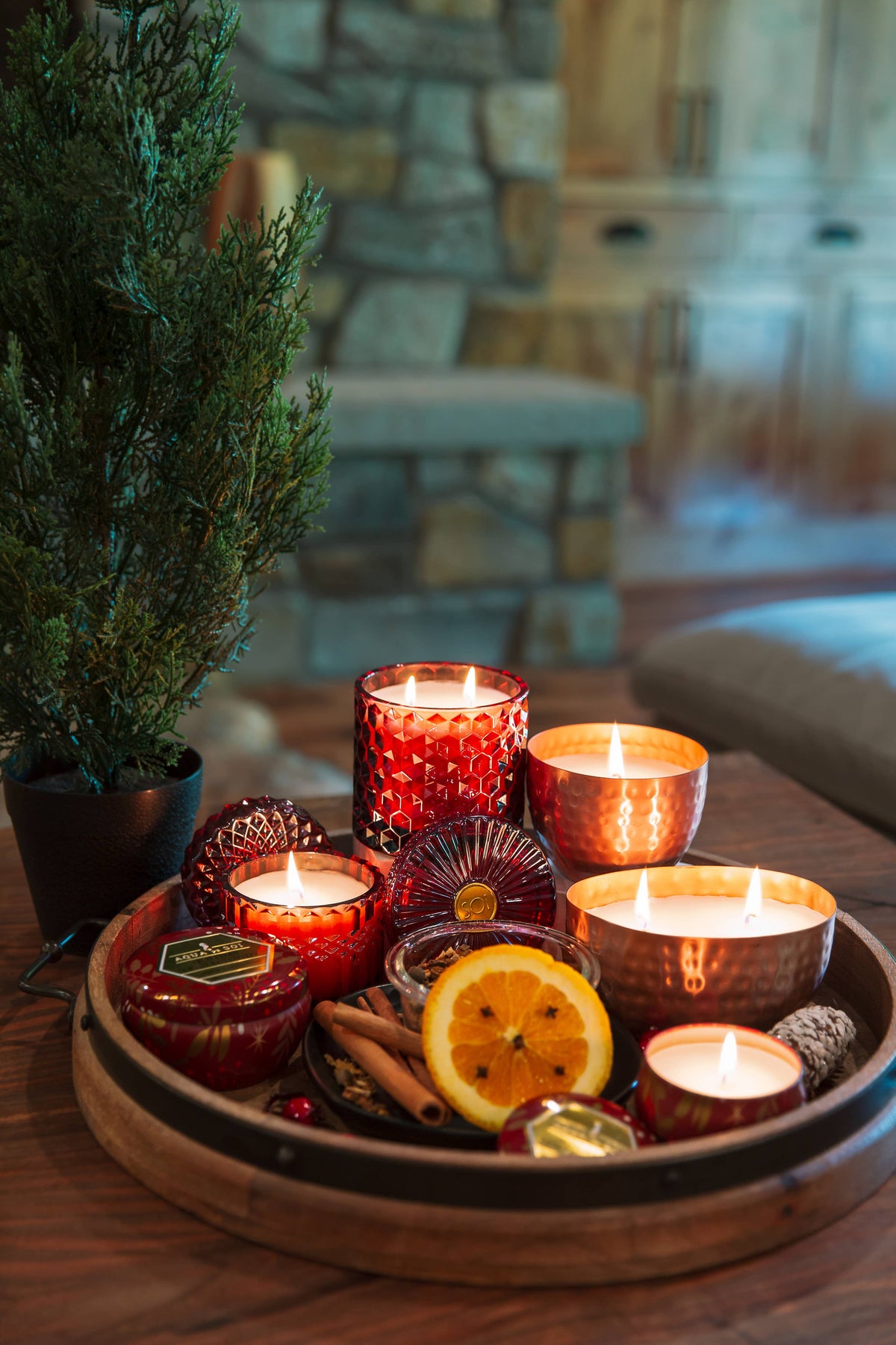 The SOi Company - Holiday Spiced Toddy 4oz Aqua De SOi Candle Tin
