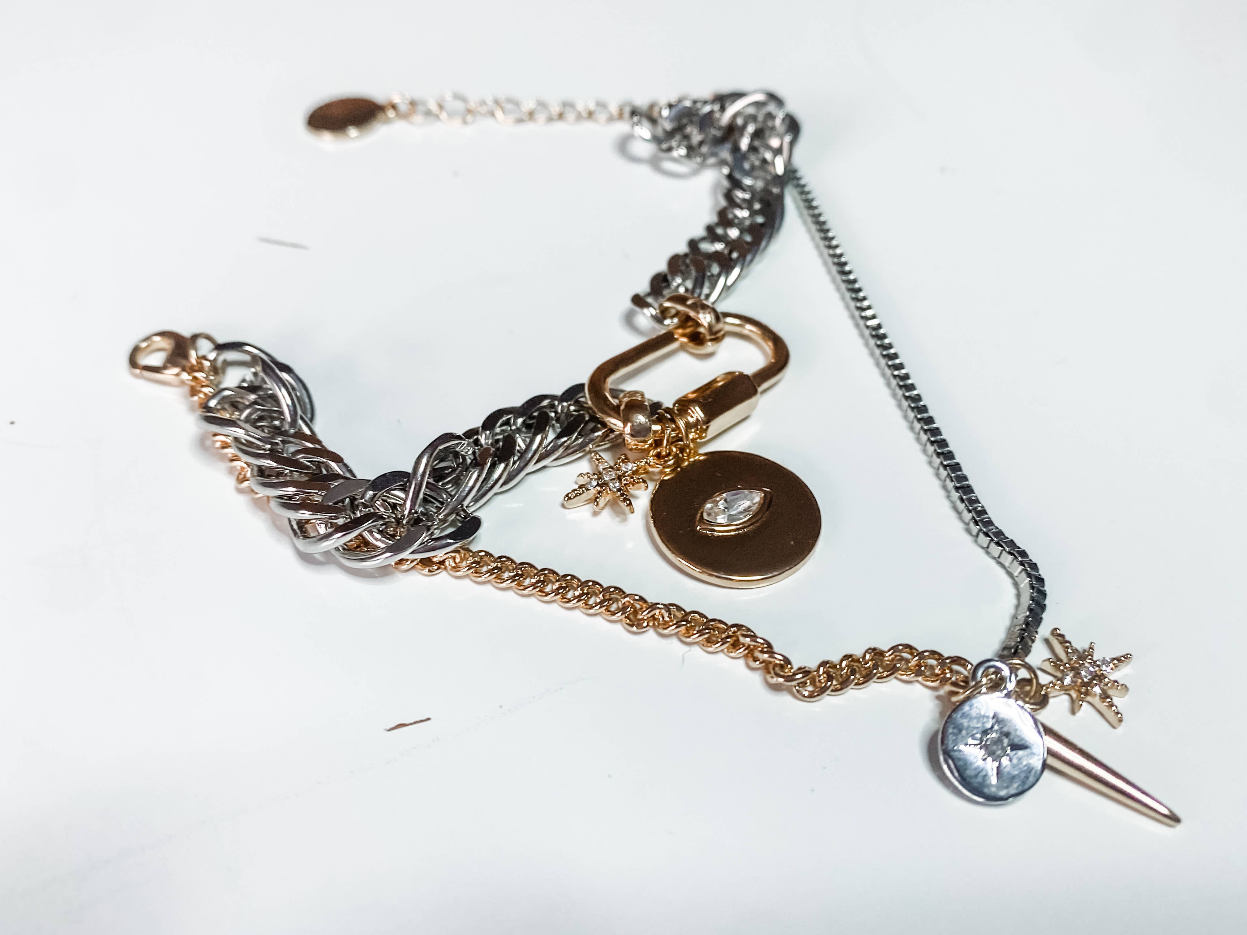 HoopLa - Horn & Evil Eye Carabiner, Multi Chain, Charm Bracelet Steel