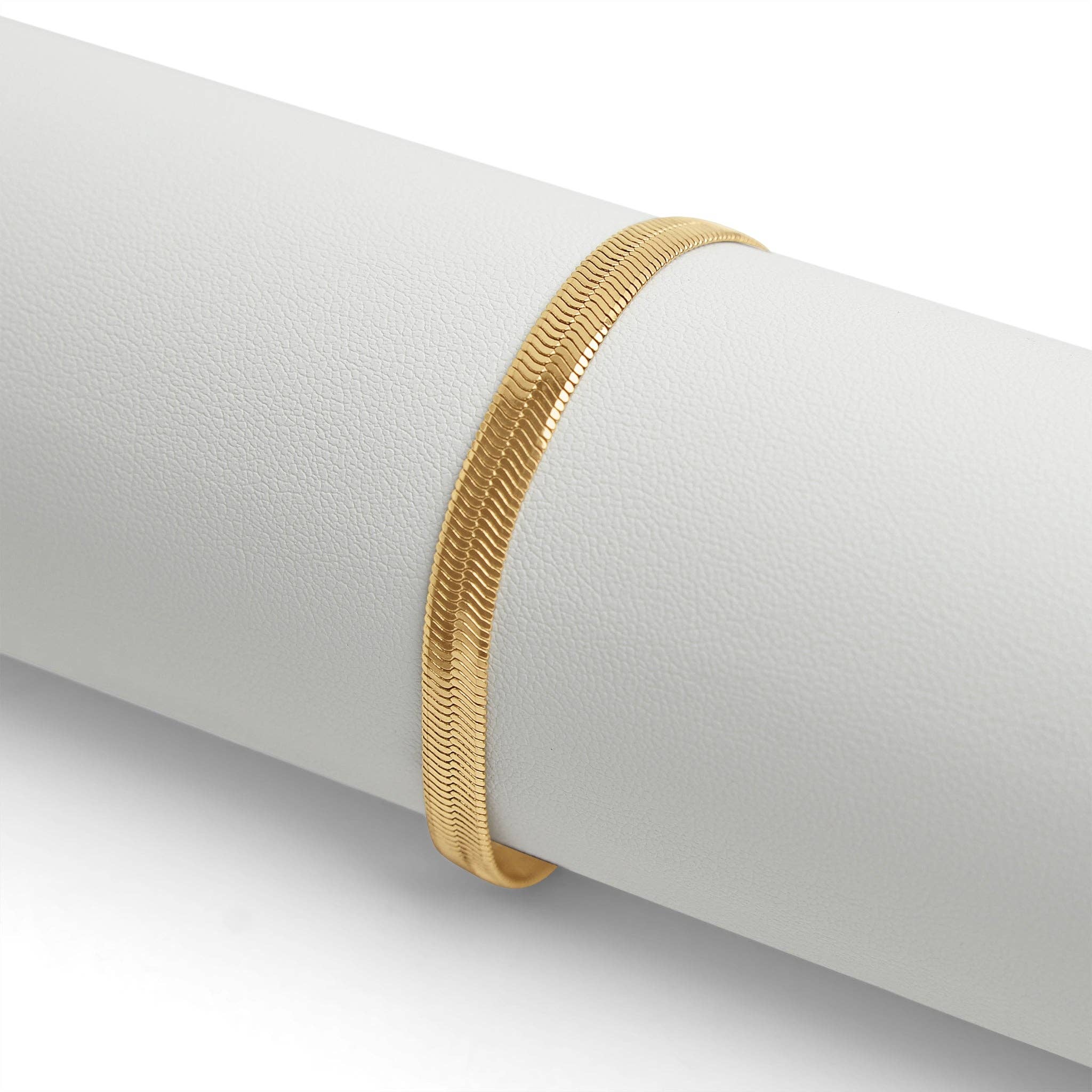 WJW - 18K Gold Herringbone Chain Bracelet