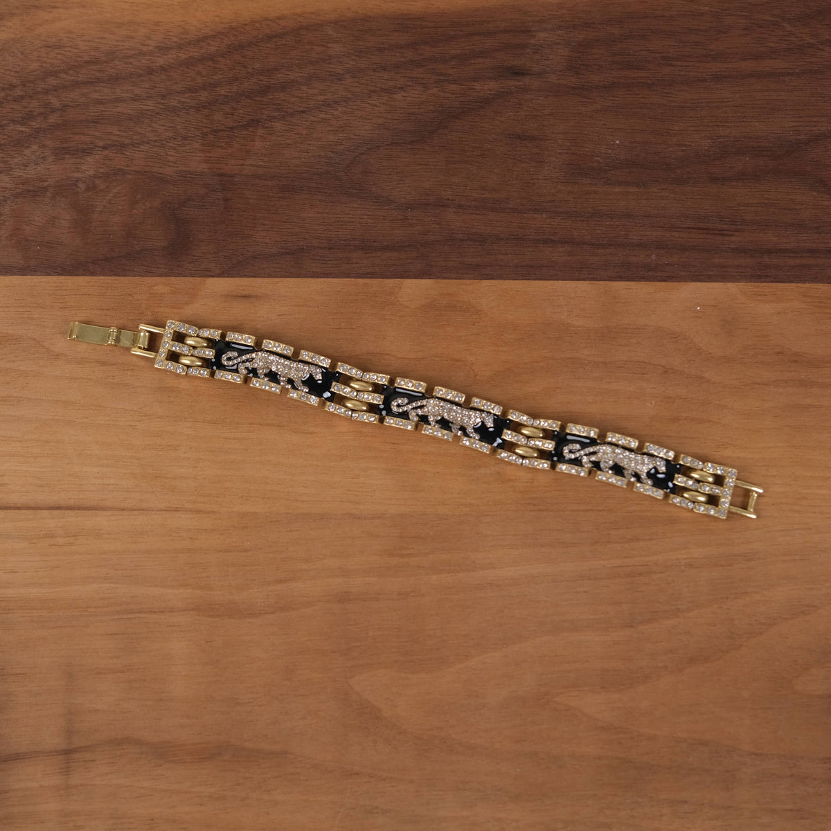 GirlyPirateCo - Vintage Gold Plated Enamel Crystals Leopard link bracelet