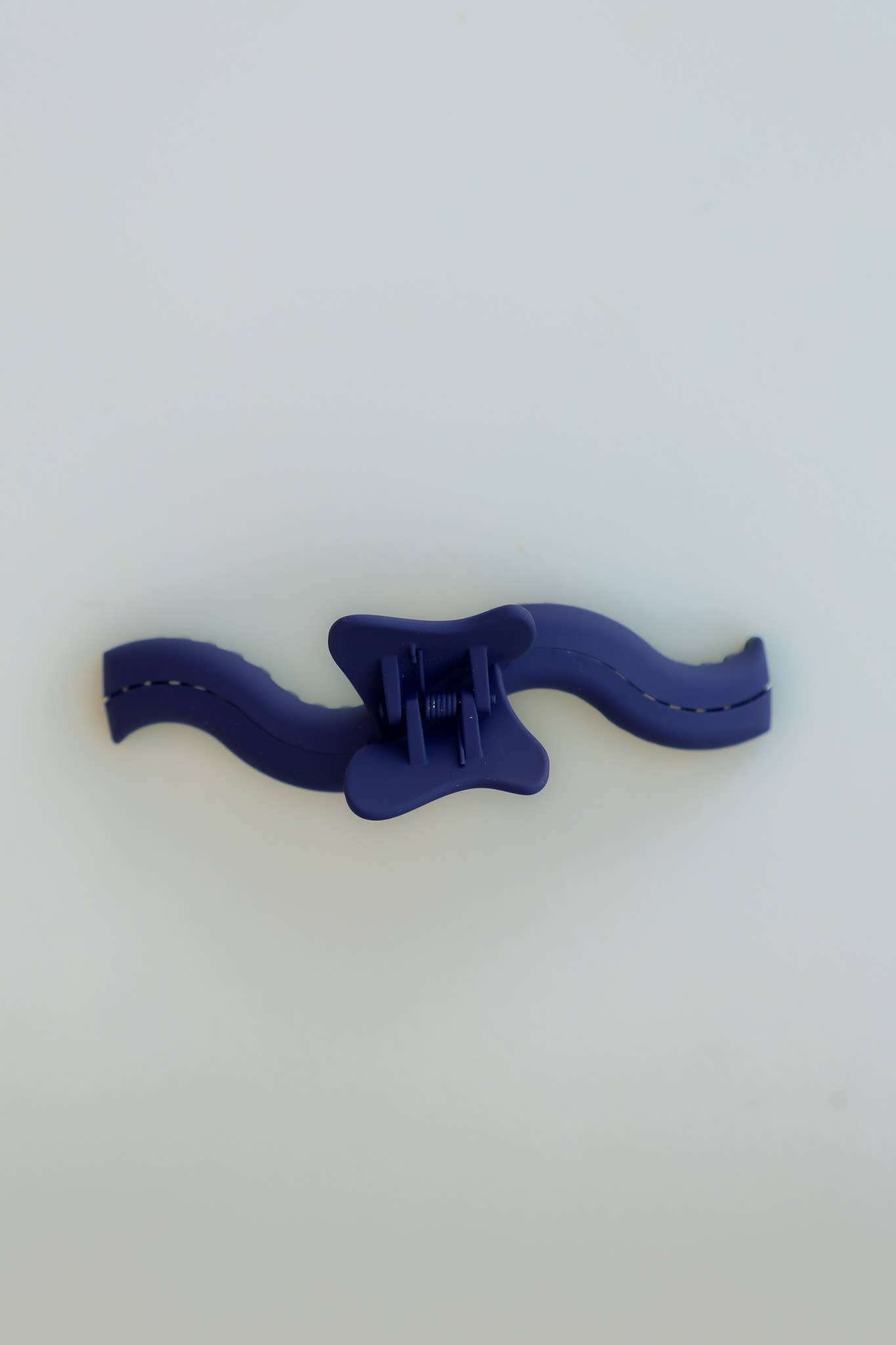 KAXI - KAXI ORIGINAL WAVY HOLD EVERYTHING CLAW