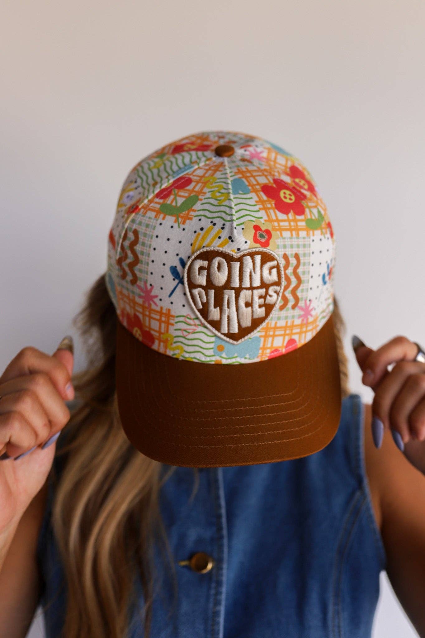 KAXI - GOING PLACES TRUCKER HAT