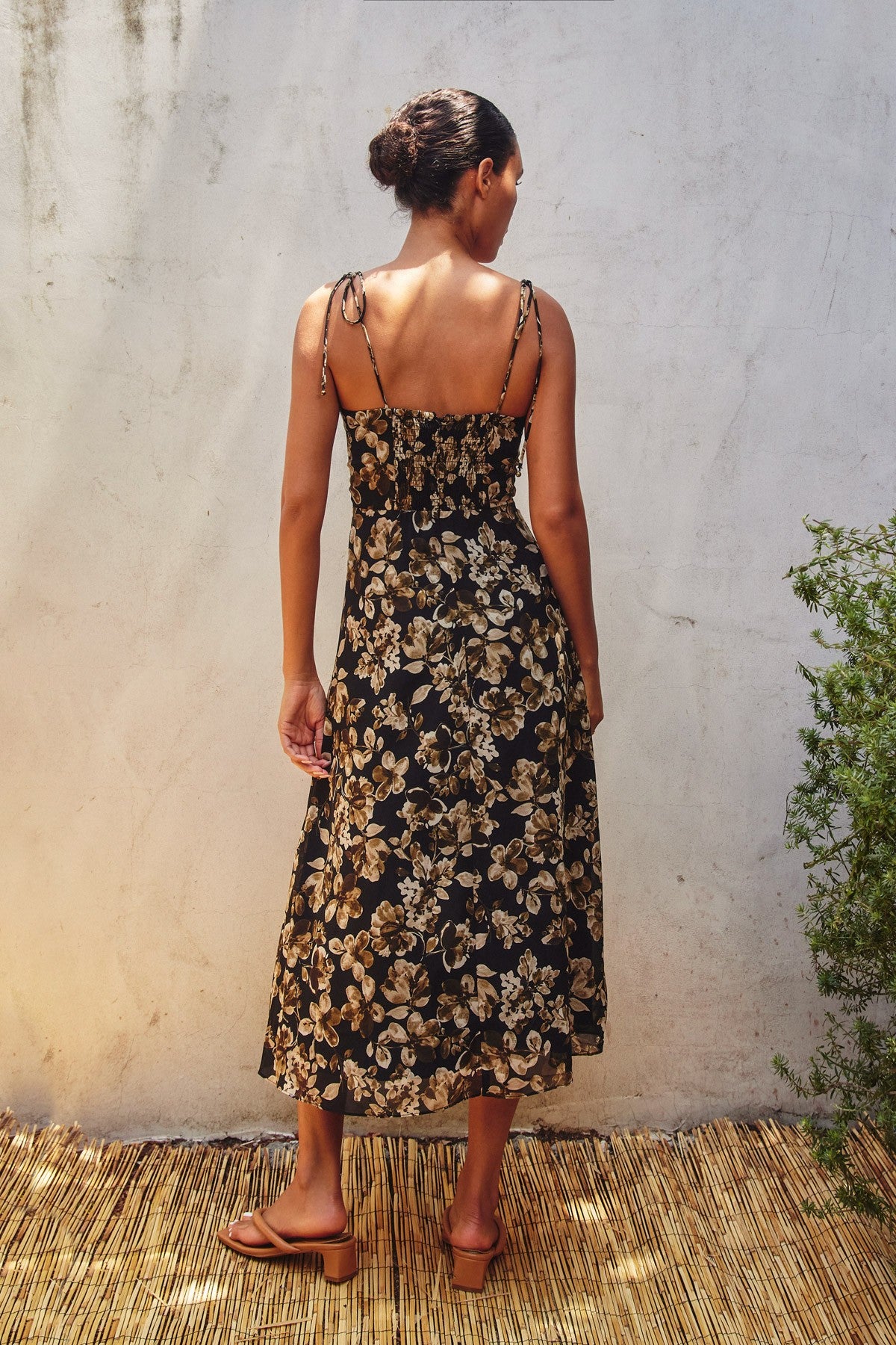 Floral Sweetheart Tiered Midi Dress