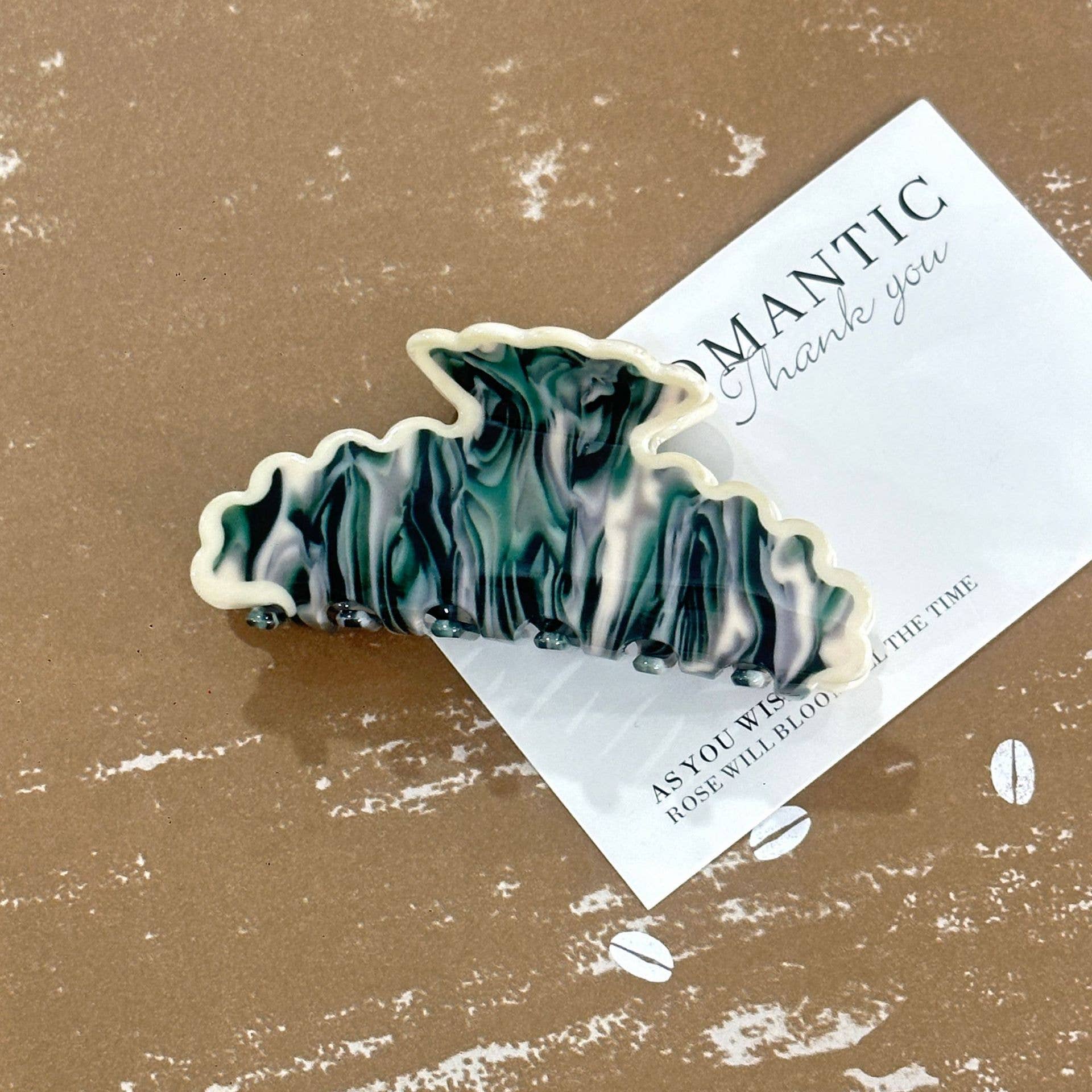 SoapElenGlen - Artistic Wave Edged Spotted Tie Dye Hair Claws