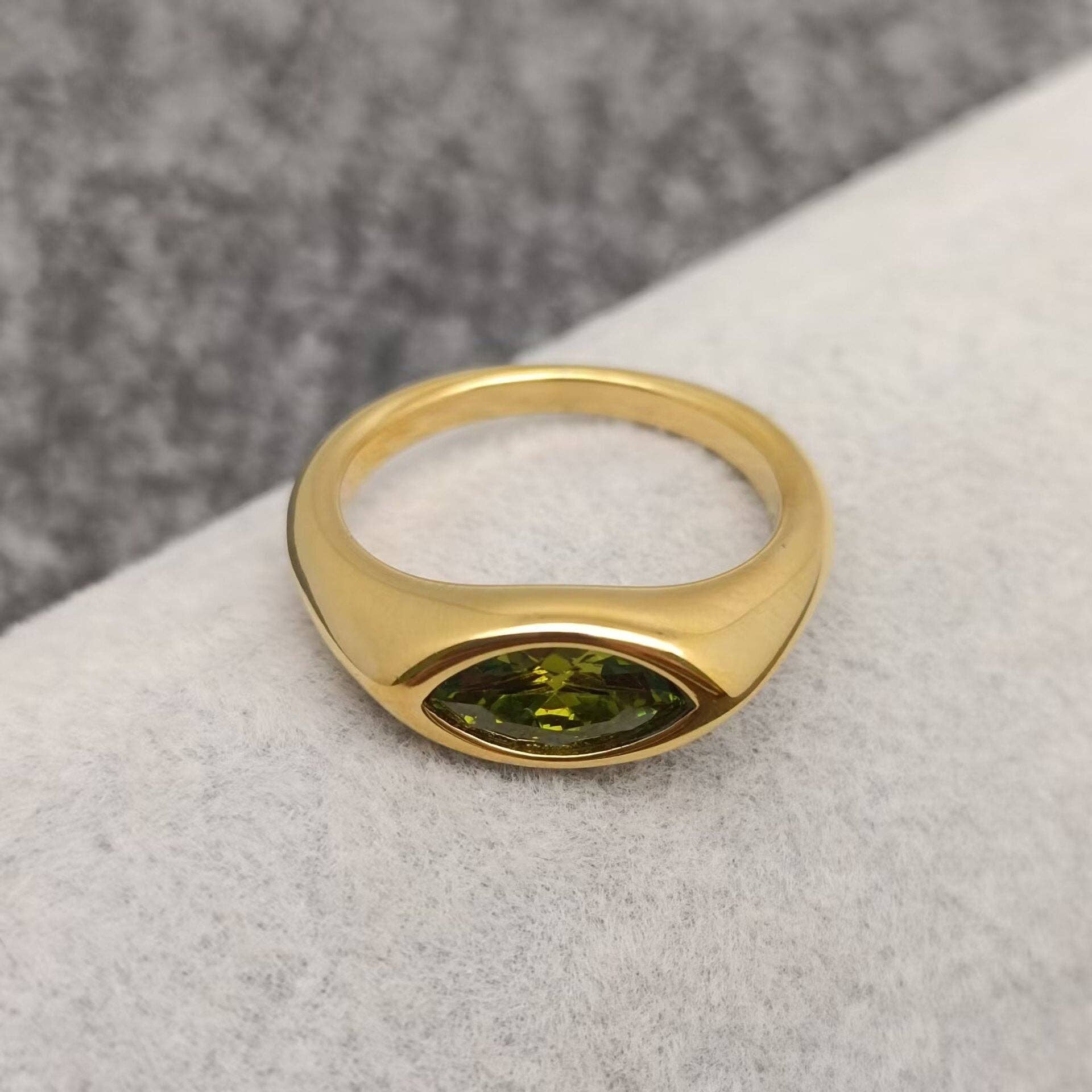 Mio Queena - FGS - Horse Eye Zircon 18K Gold Plated Stainless Steel Ring