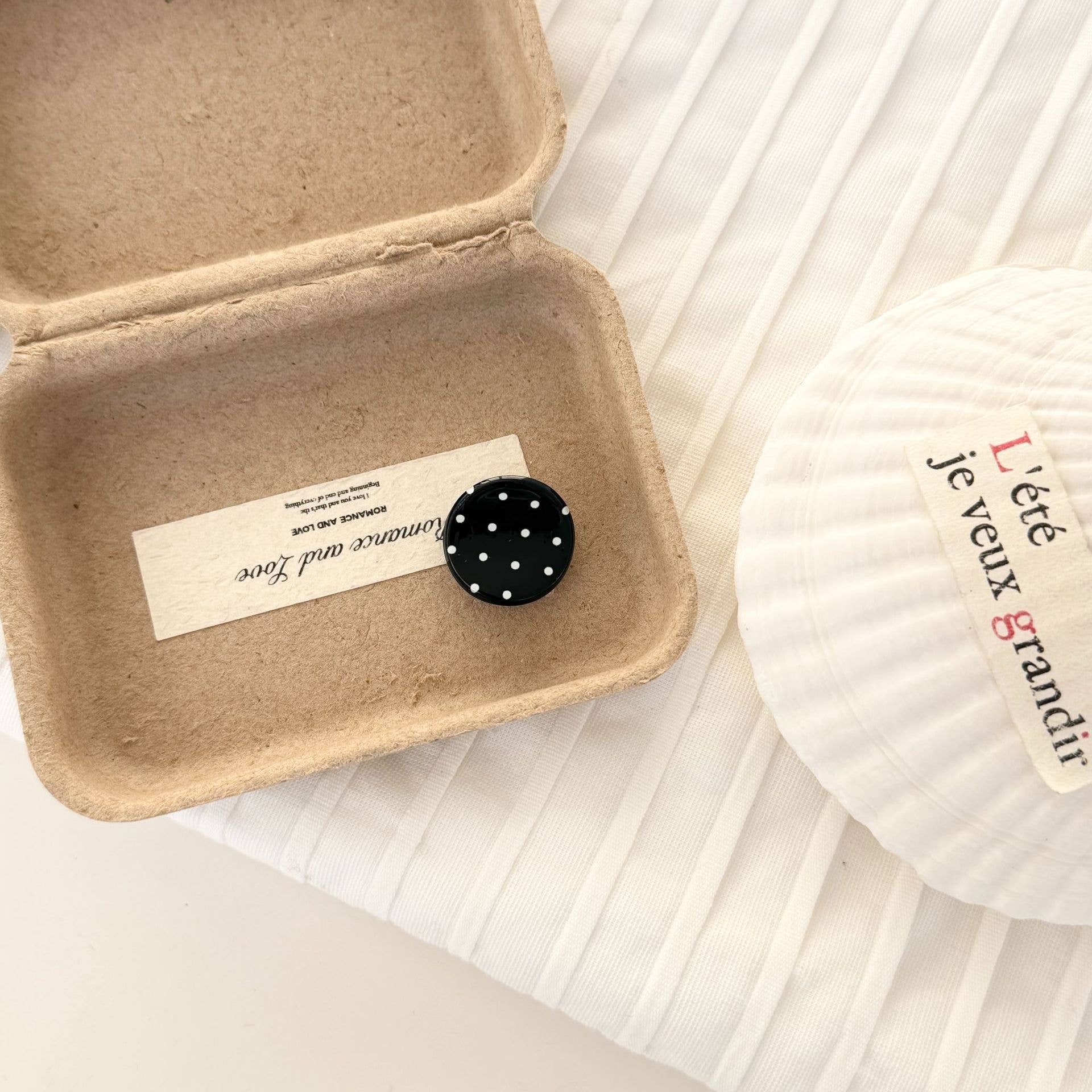 SoapElenGlen - Mini Round Polka Dot Acetate Hair Clip