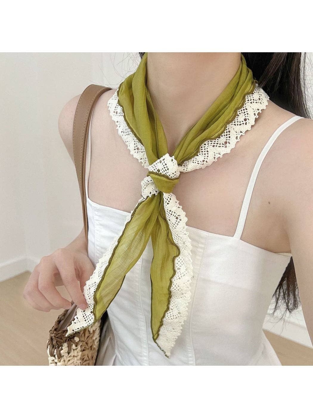 Funkyrel® Atzbranding Limited - Scarvii - Lace Trim Plain Triangle Bandana