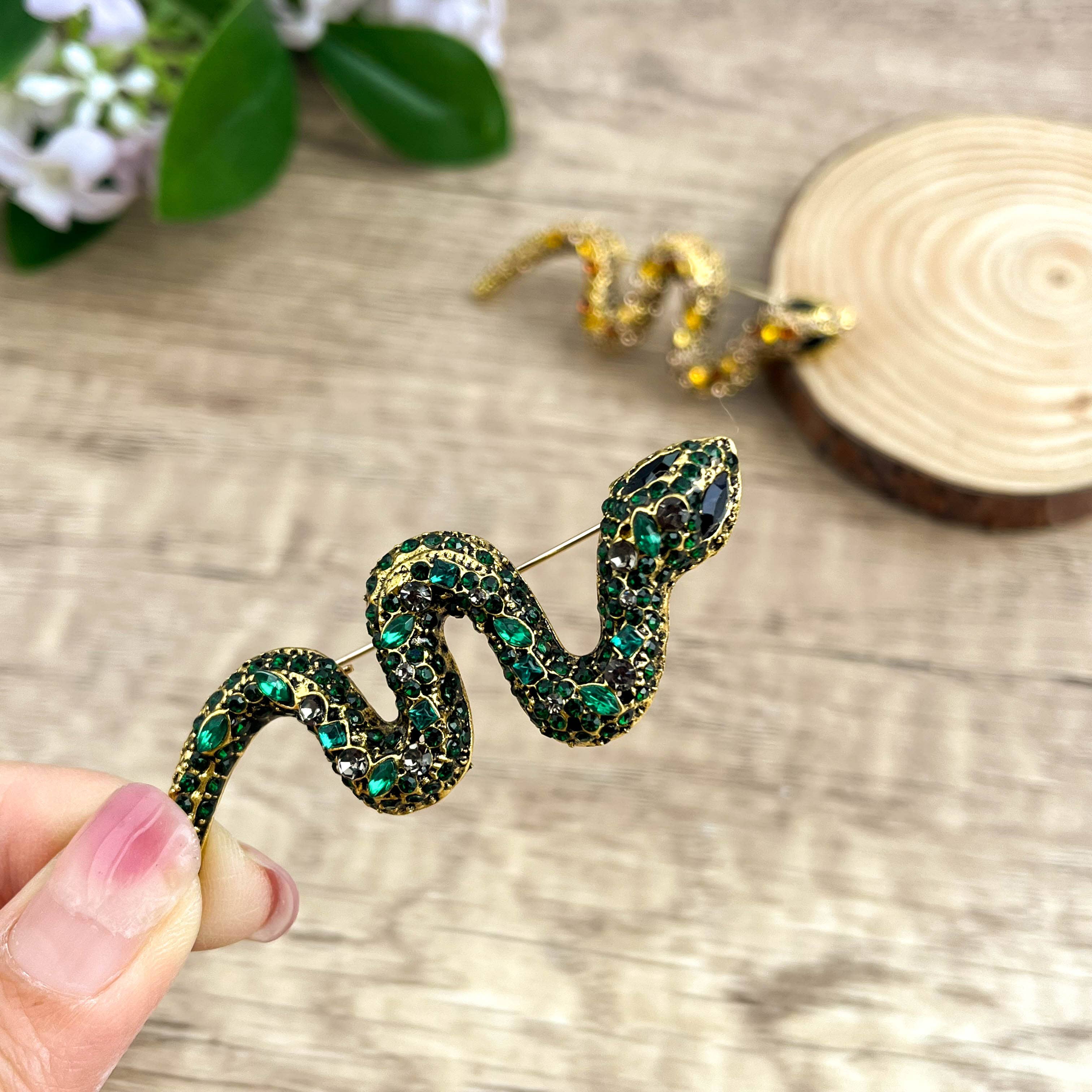 SoapElenGlen - Rhinestone Python Brooch, Glamorous Snake Pin Accessory