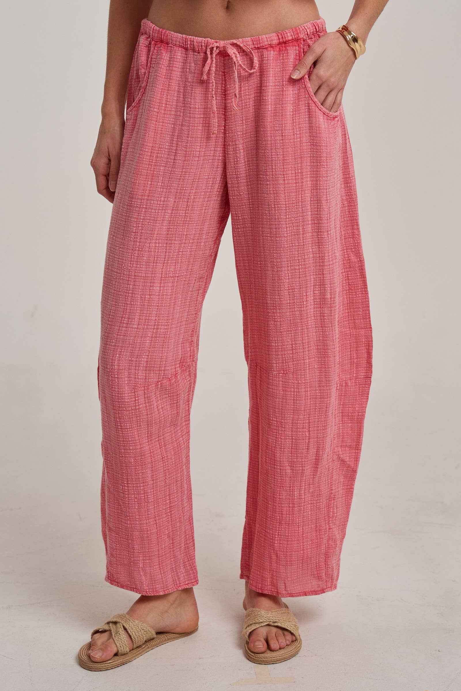 BON - MINERAL WASHED GAUZE CAMI TOP AND BARREL PANTS CASUAL SET