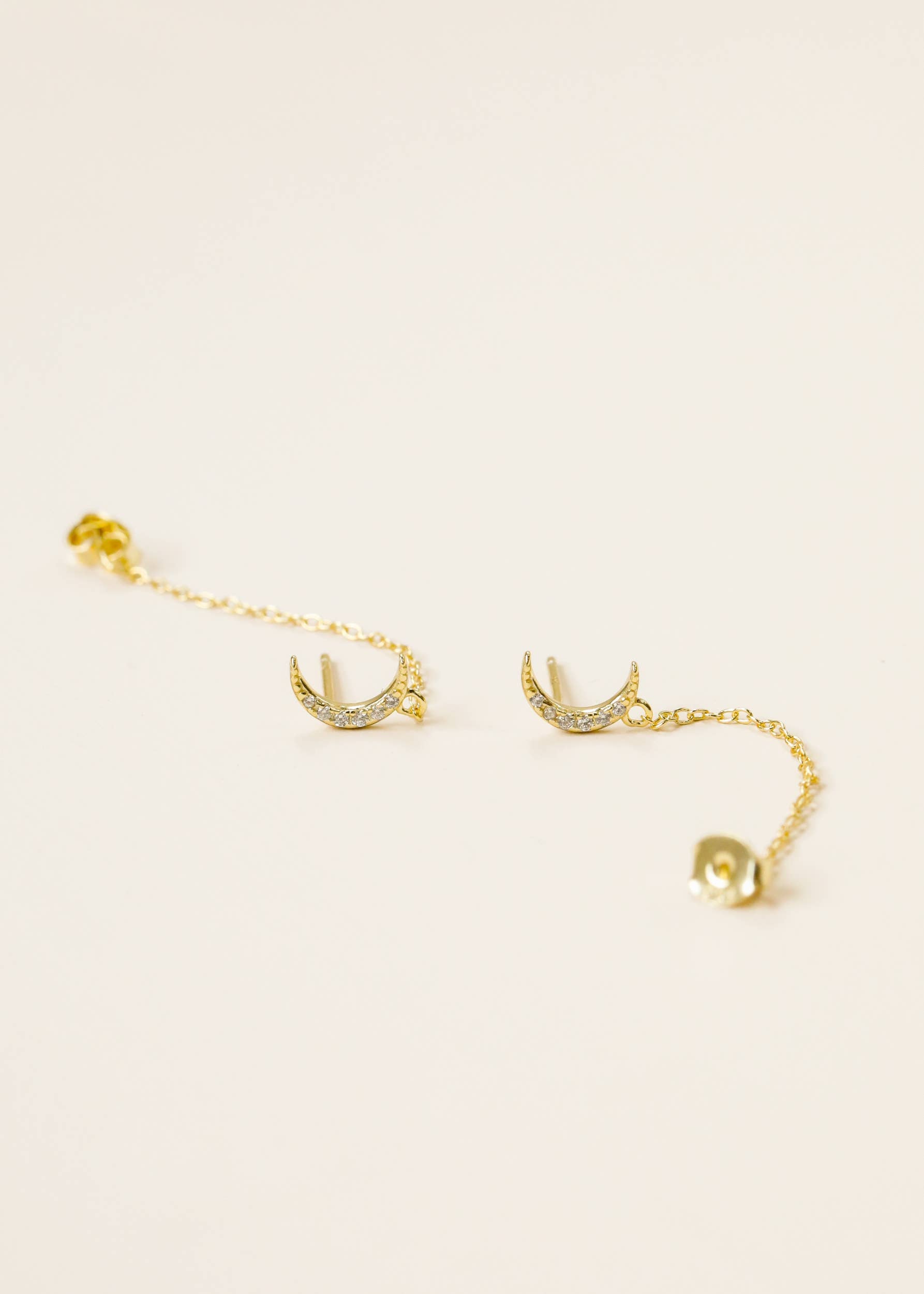 JaxKelly - Chain Huggie - Moon - Earring
