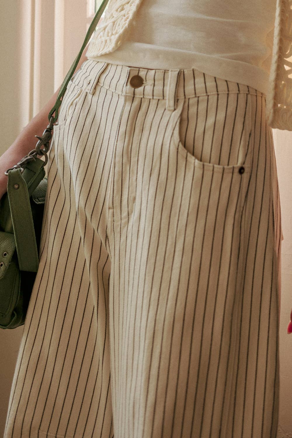 MIOU MUSE -  PINSTRIPED PATTERN BARREL PANTS