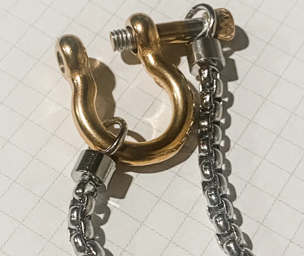 HoopLa - Carabiner Horse Bit Shackle 16"