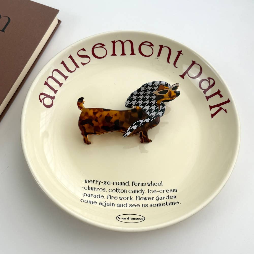 SoapElenGlen - Whimsical Dachshund in Outfits Hair Claws