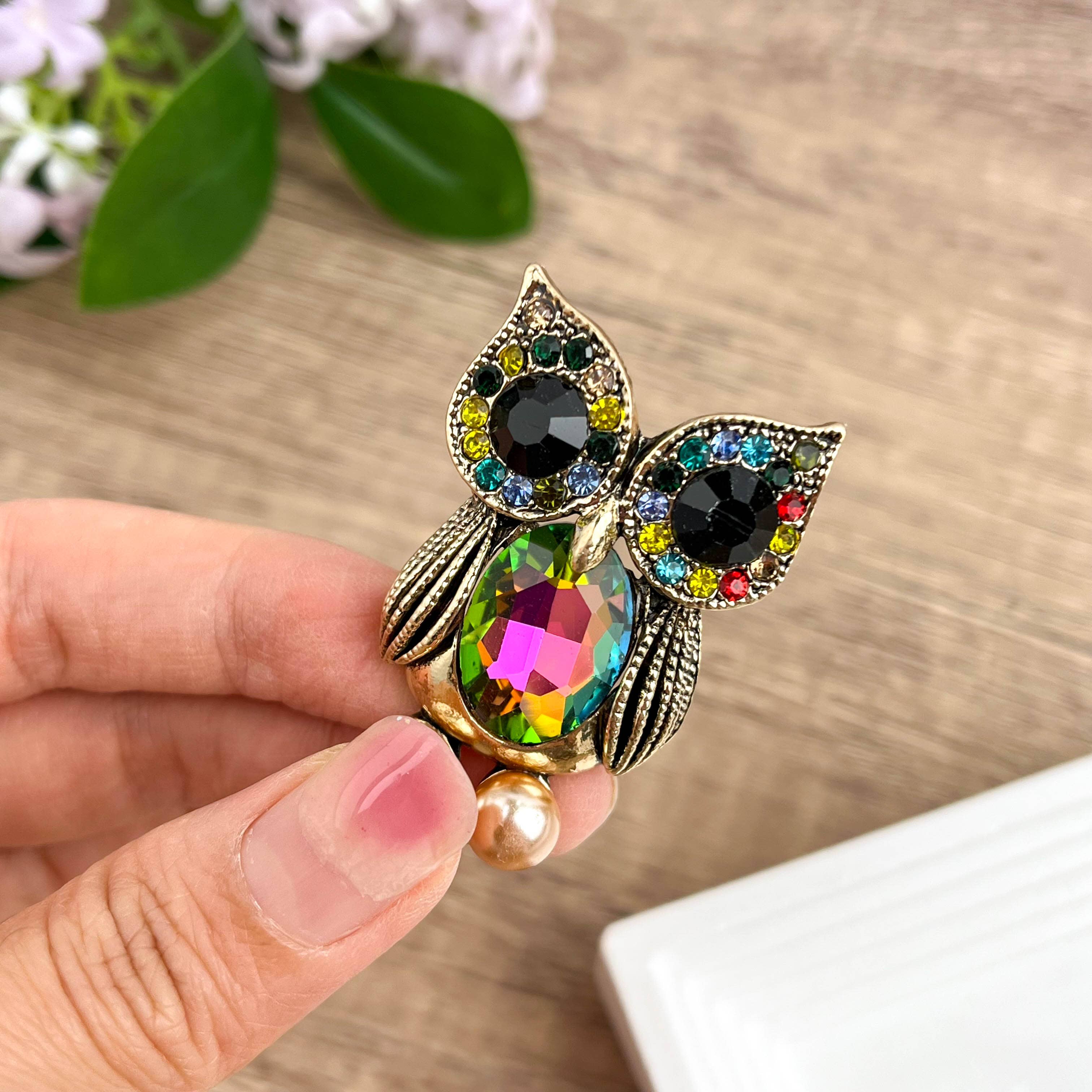 SoapElenGlen - Owl Rhinestone Brooch, Sparkling Wise Owl Pin Accessory