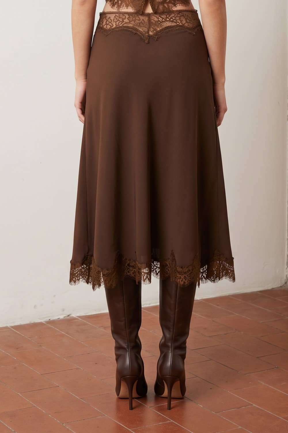 Edit by Nine - LACE HEM TWILL SATIN LACE SKIRT