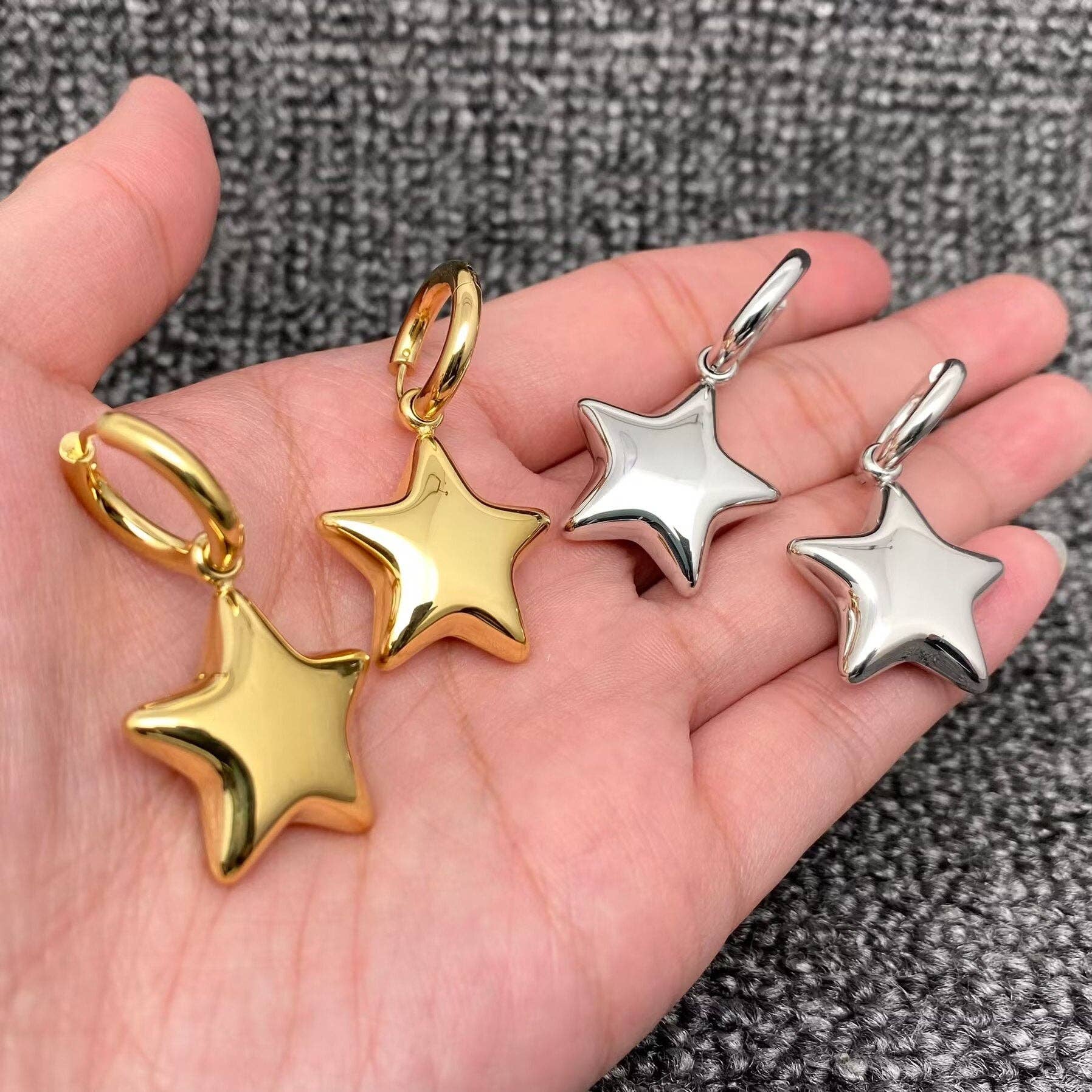 Mio Queena - 18K Gold Plated SS Glossy Star Charm Huggie Earrings -FGS/MS