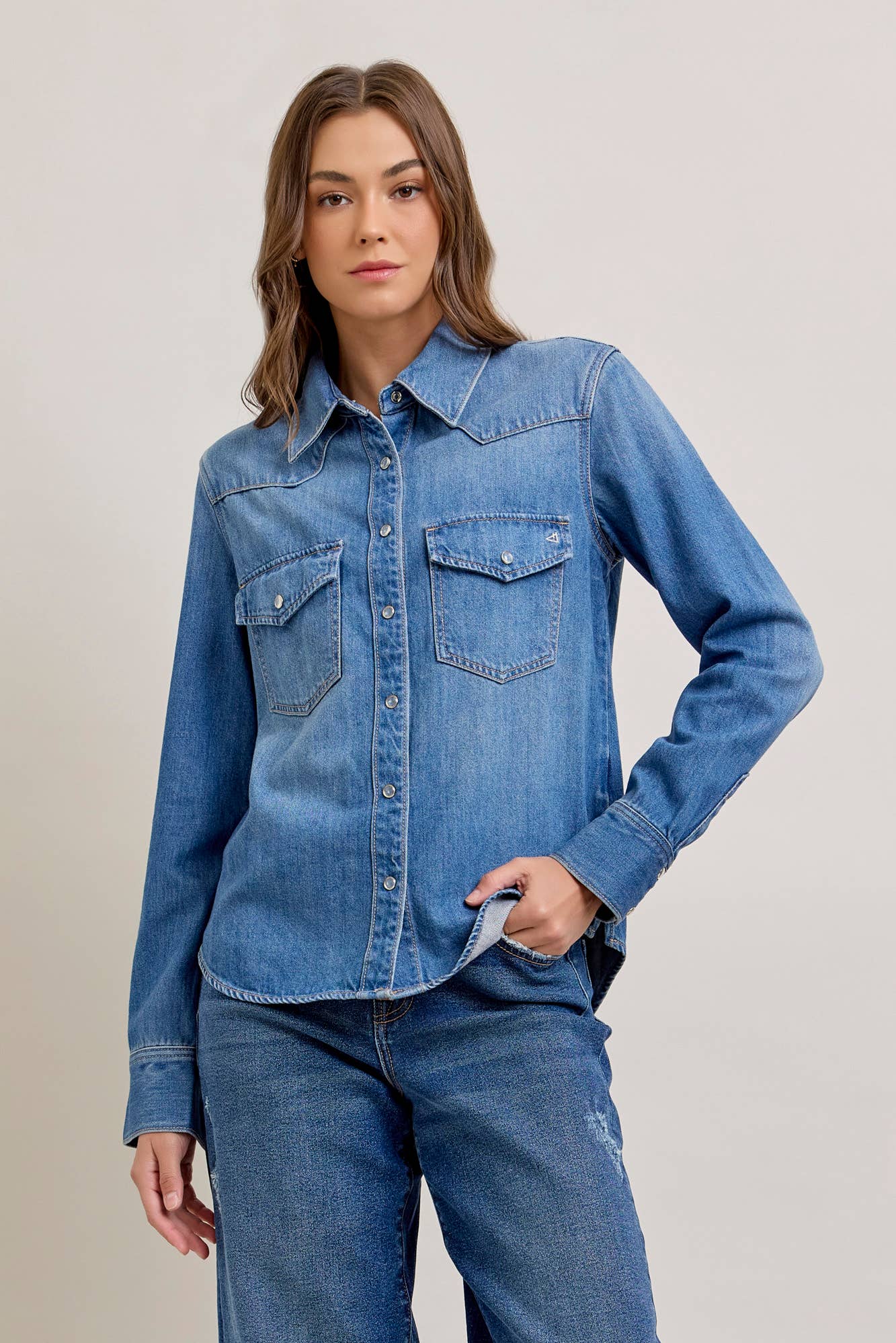 Medium Wash Basic Western Shirt [ABBY]